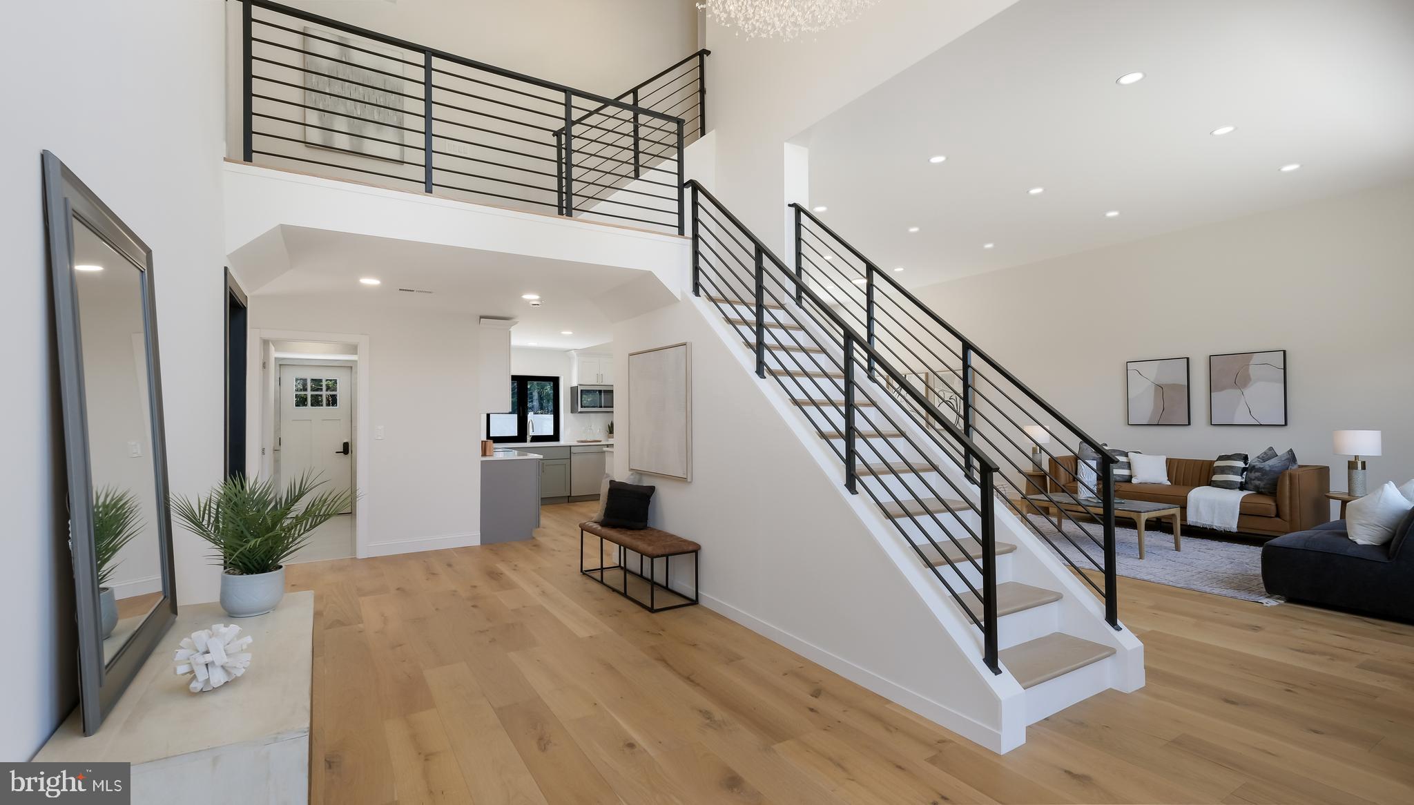 JUSTA FARMS - Residential