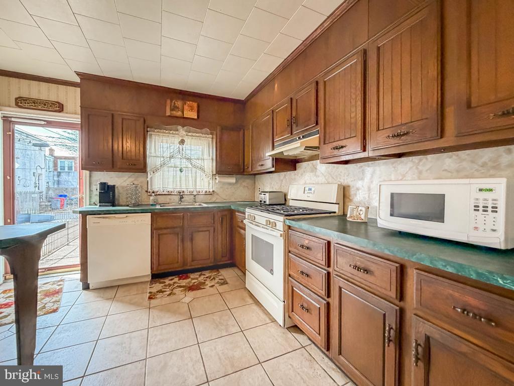 BRISTOL - Residential