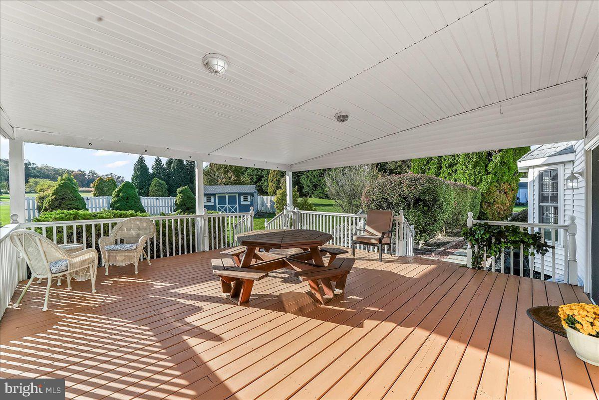 210 CULLEN ROAD