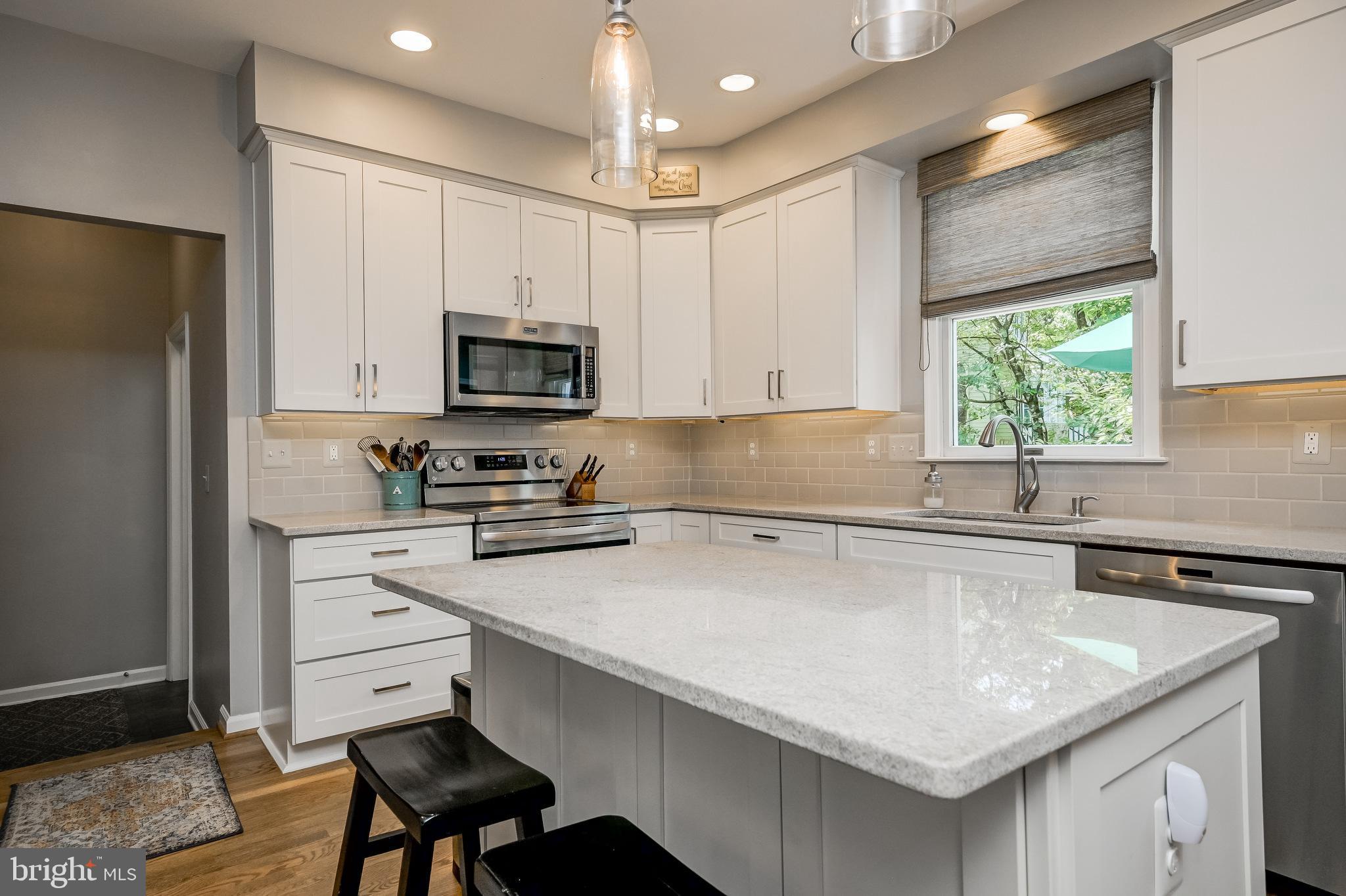 ASHFORD - Residential