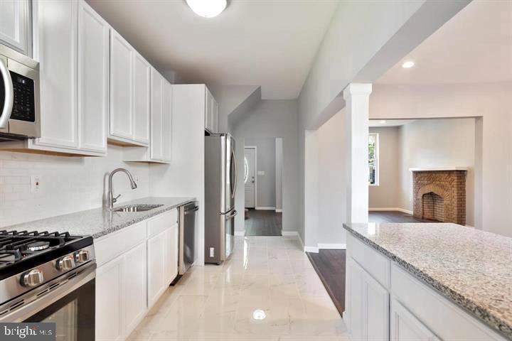 WEST ARLINGTON - Residential