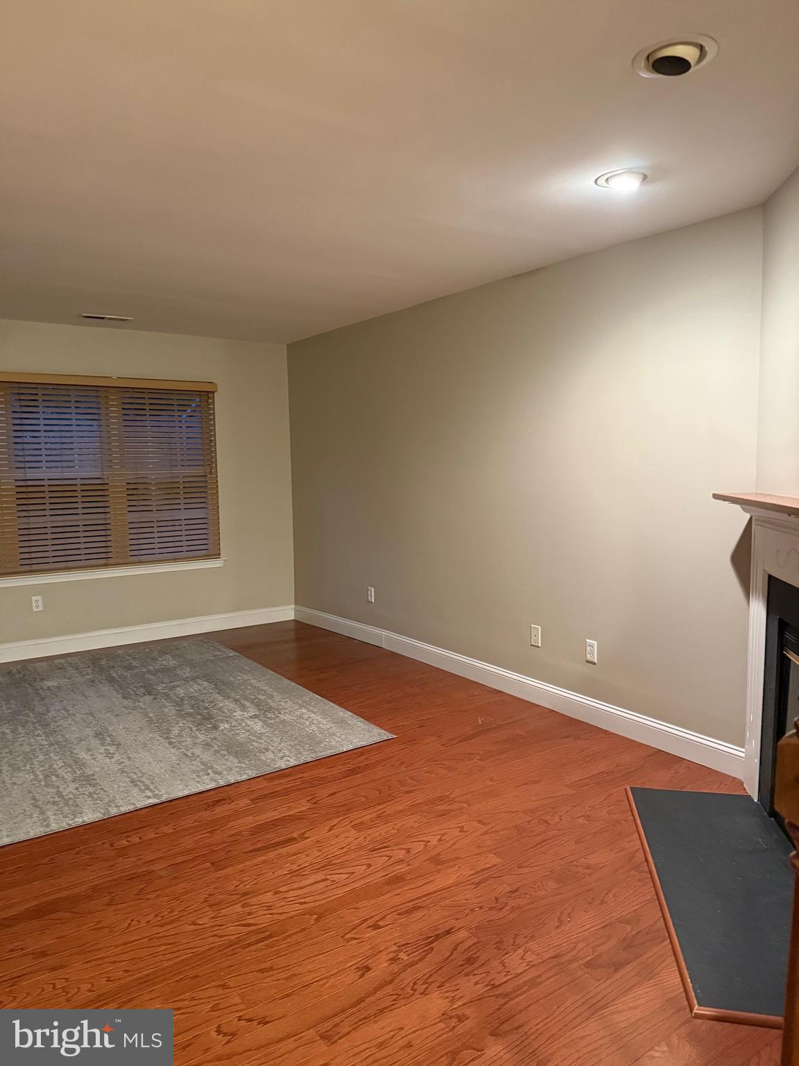 DARLINGTON WOODS - Residential Lease