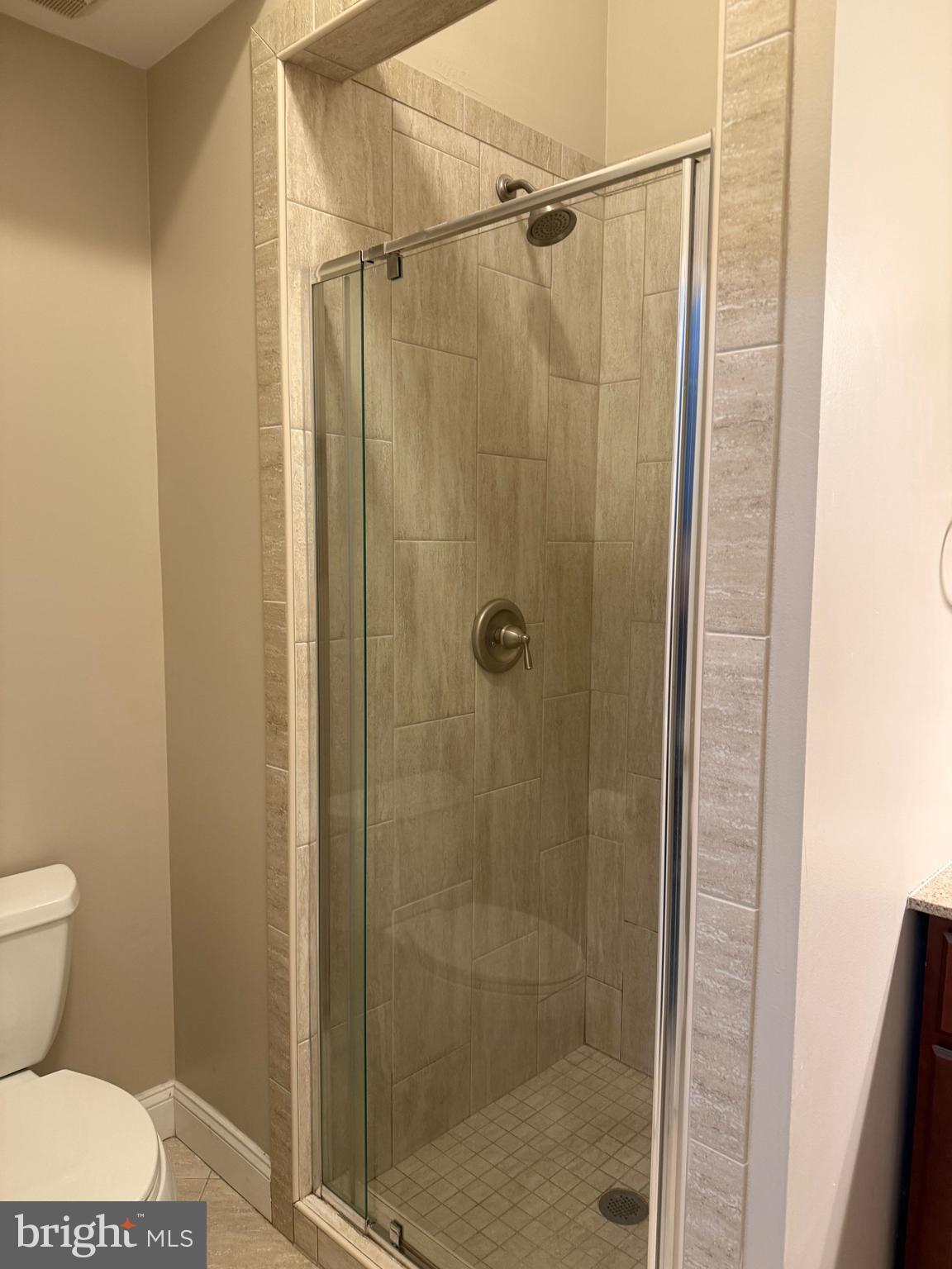 DARLINGTON WOODS - Residential Lease