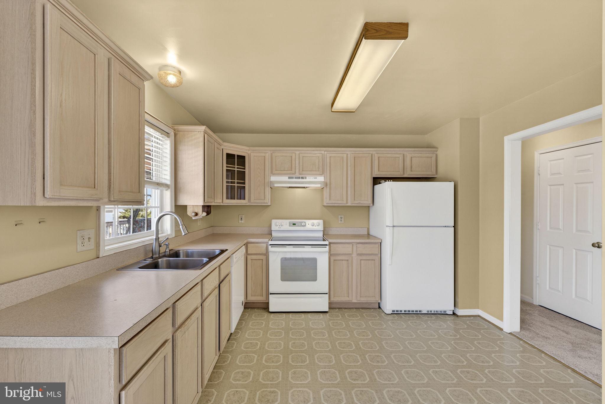 THE MEADOWS - Residential