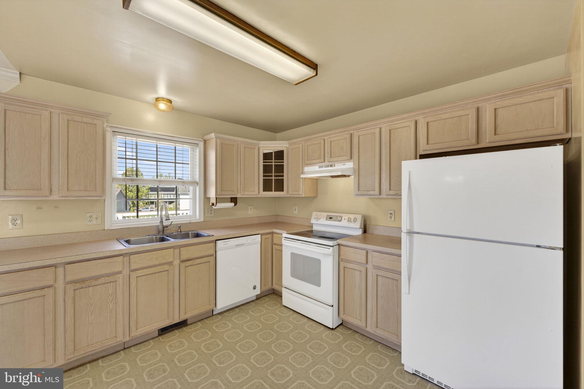 THE MEADOWS - Residential