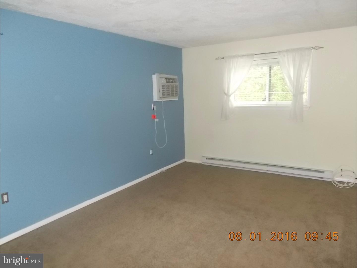 HAVERFORD HILL - Residential