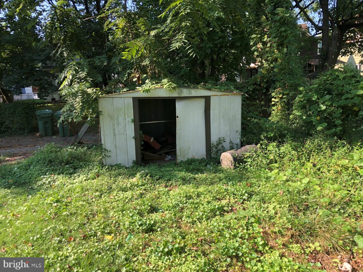 WEST ARLINGTON - Residential