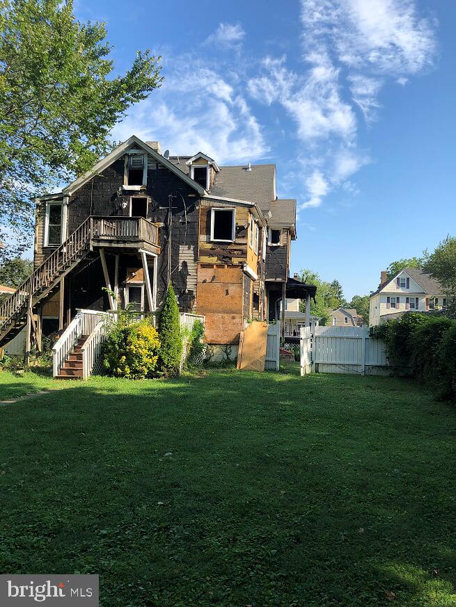 WEST ARLINGTON - Residential