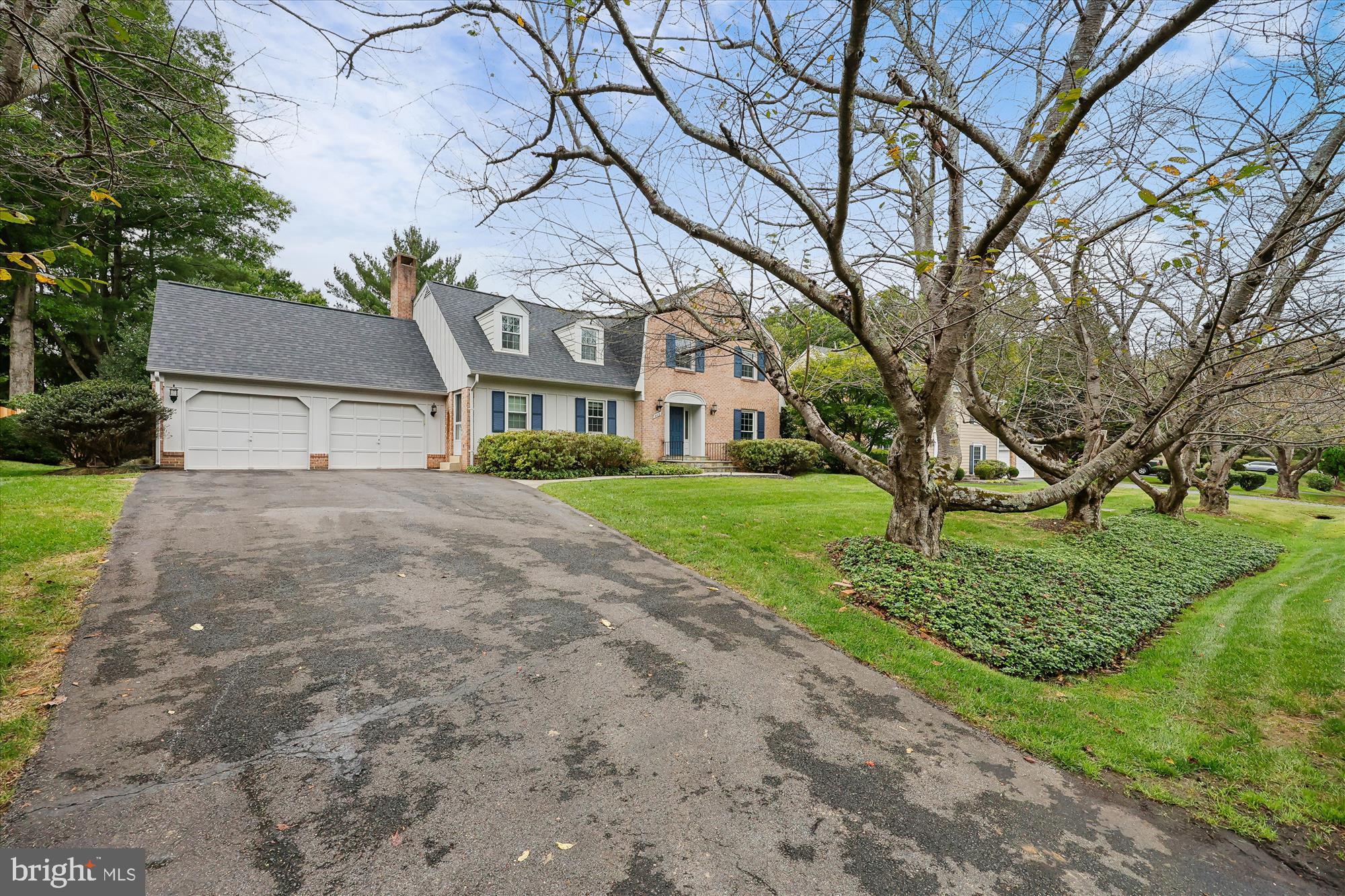 EAST GATE OF POTOMAC - Residential