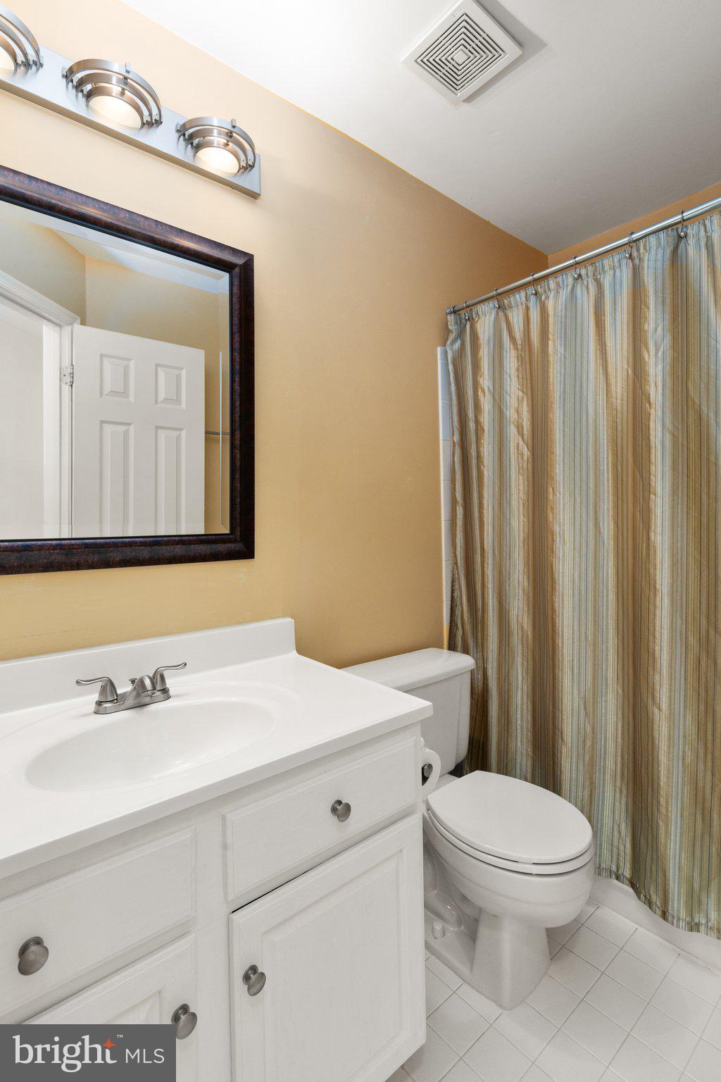 WOODLAND VILLAGE - Residential