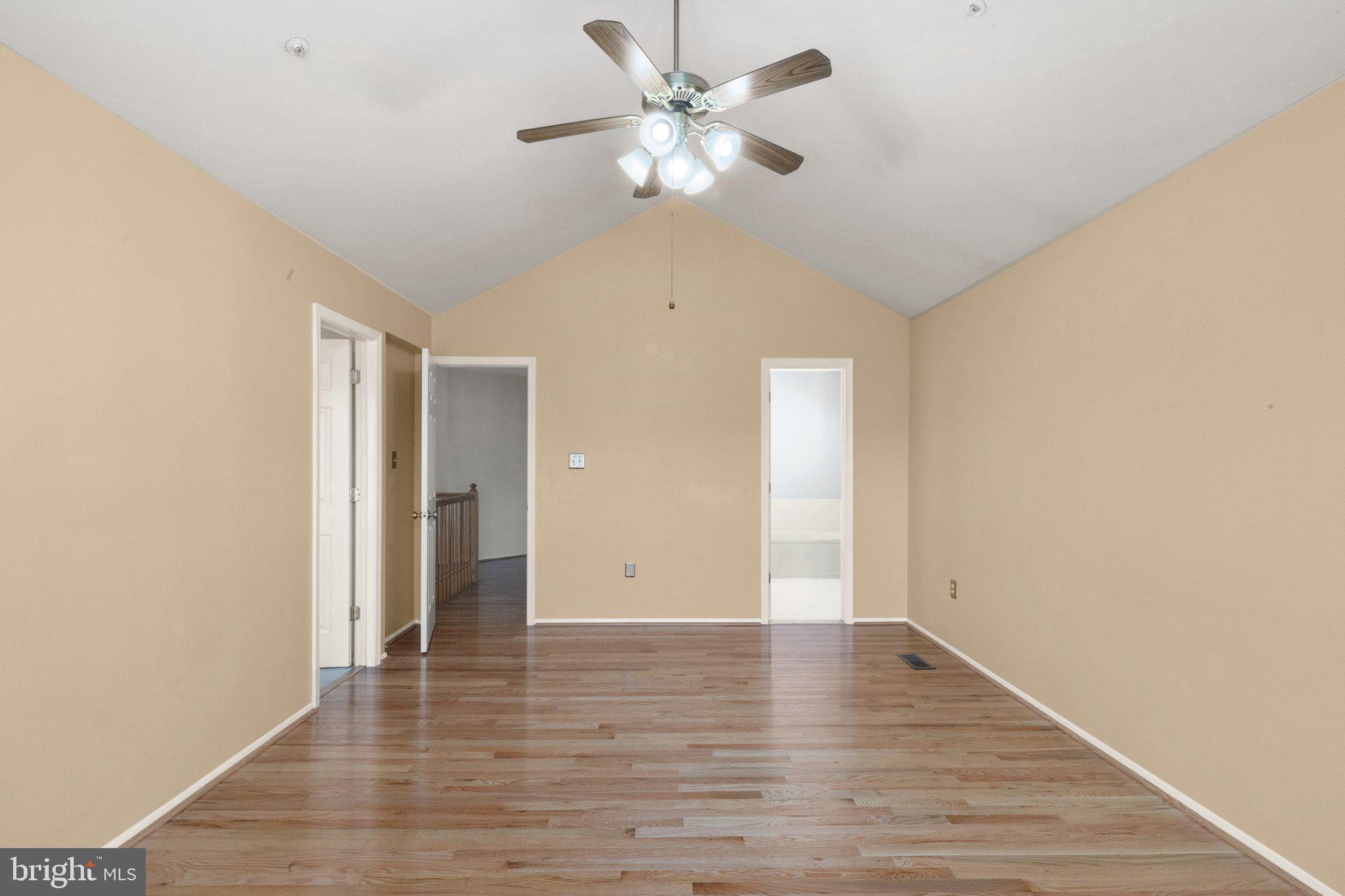 WOODLAND VILLAGE - Residential