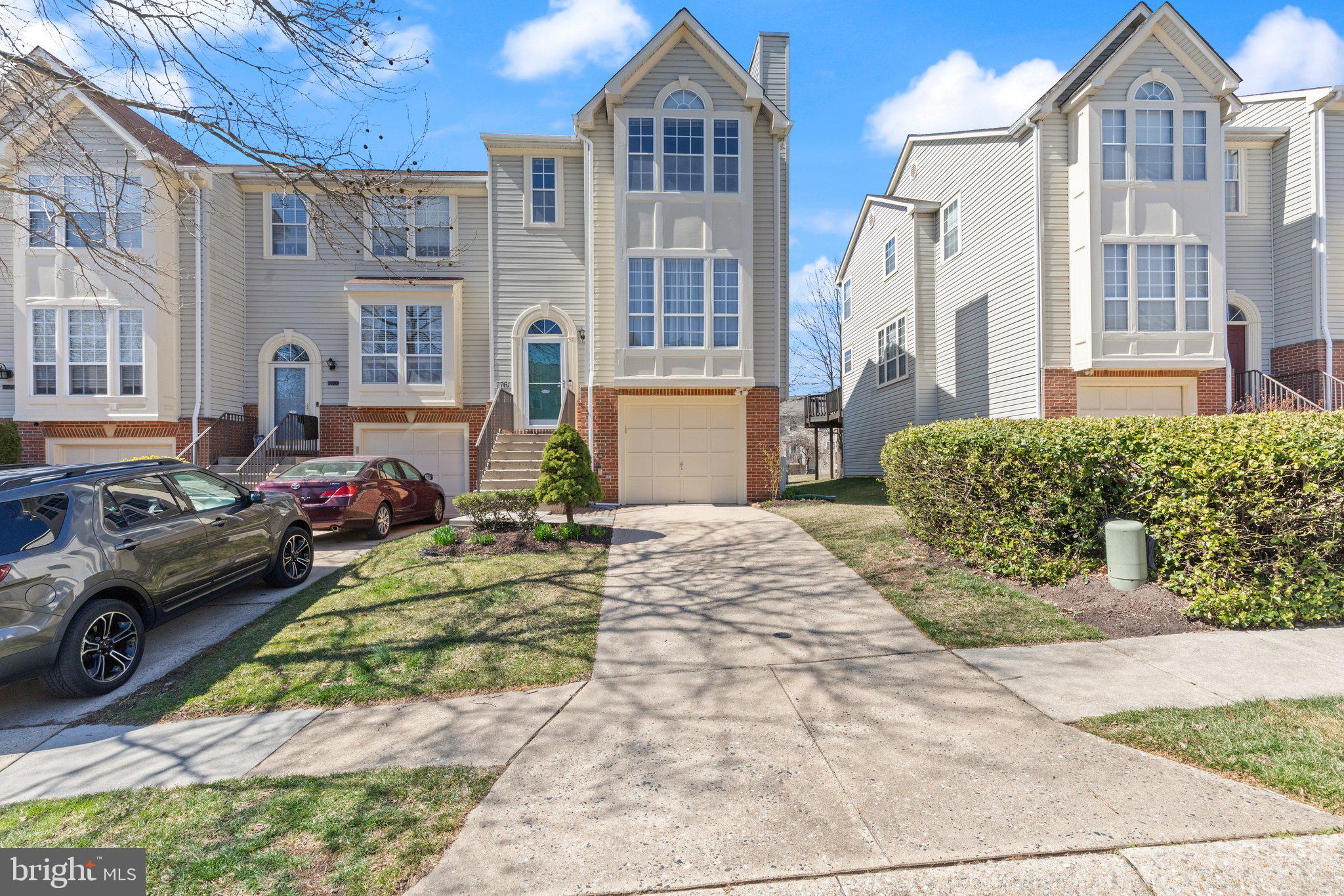 WOODLAND VILLAGE - Residential