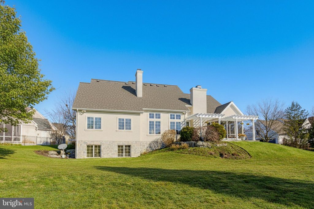 Photo of 692 Goose Neck Drive, LITITZ, PA 17543 (MLS # PALA2081960)