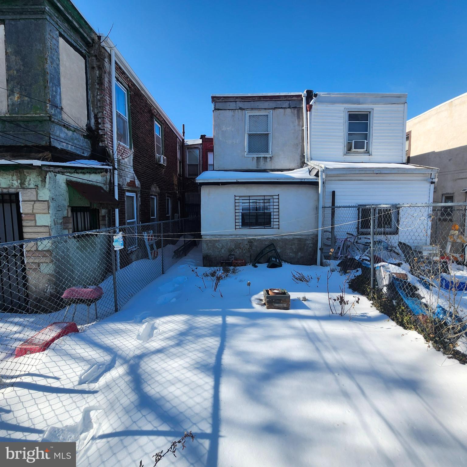 2323 N FAIRHILL STREET