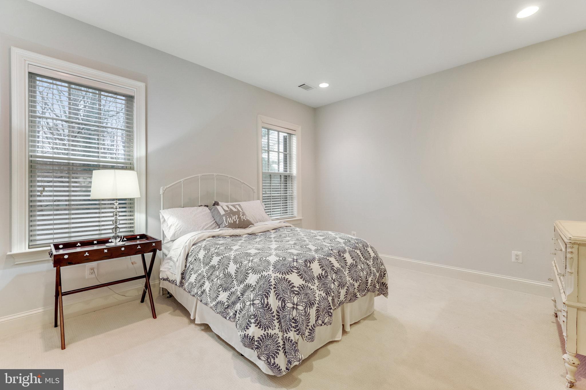 SPRINGVALE - Residential