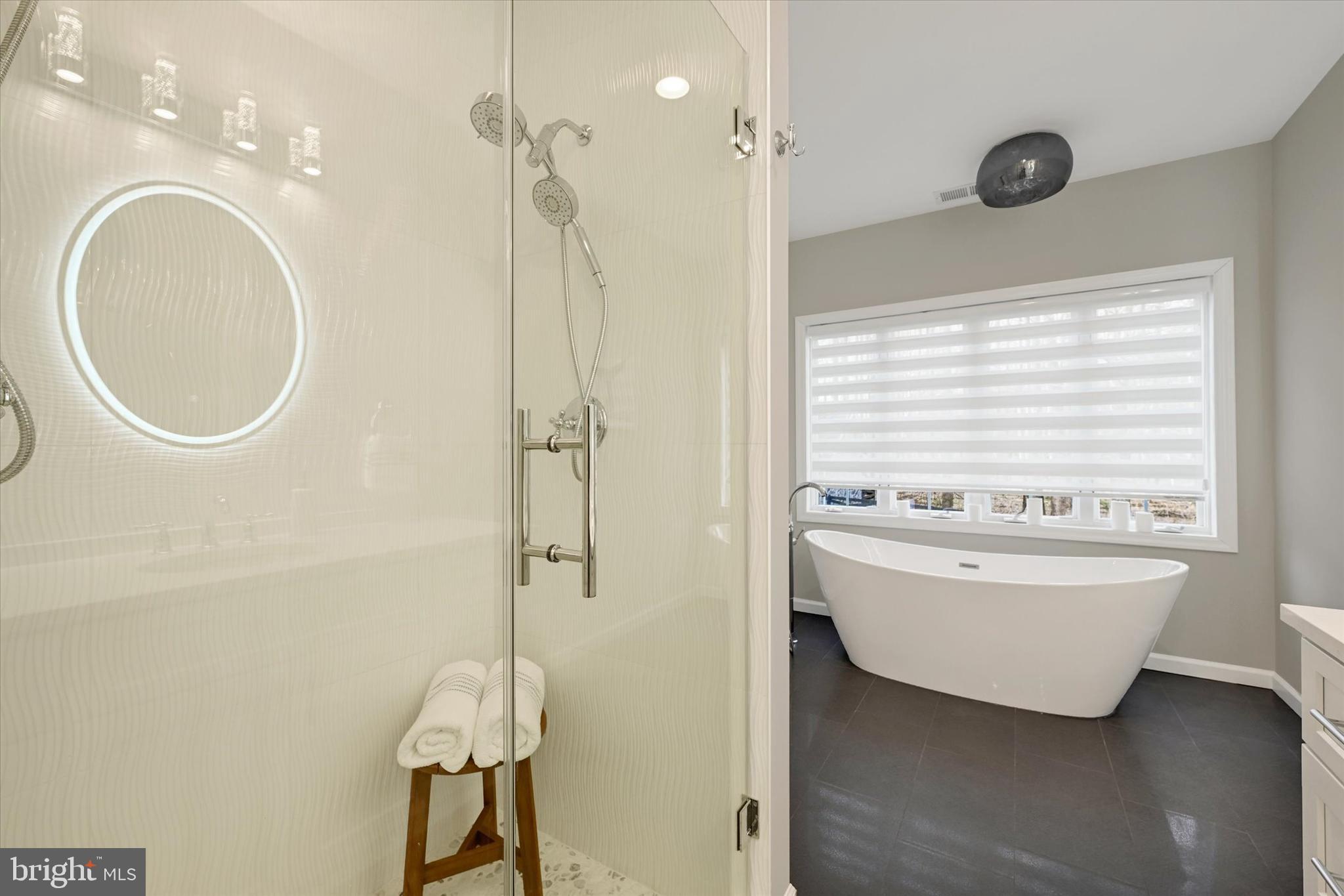 LAKE HILL ESTATES - Residential