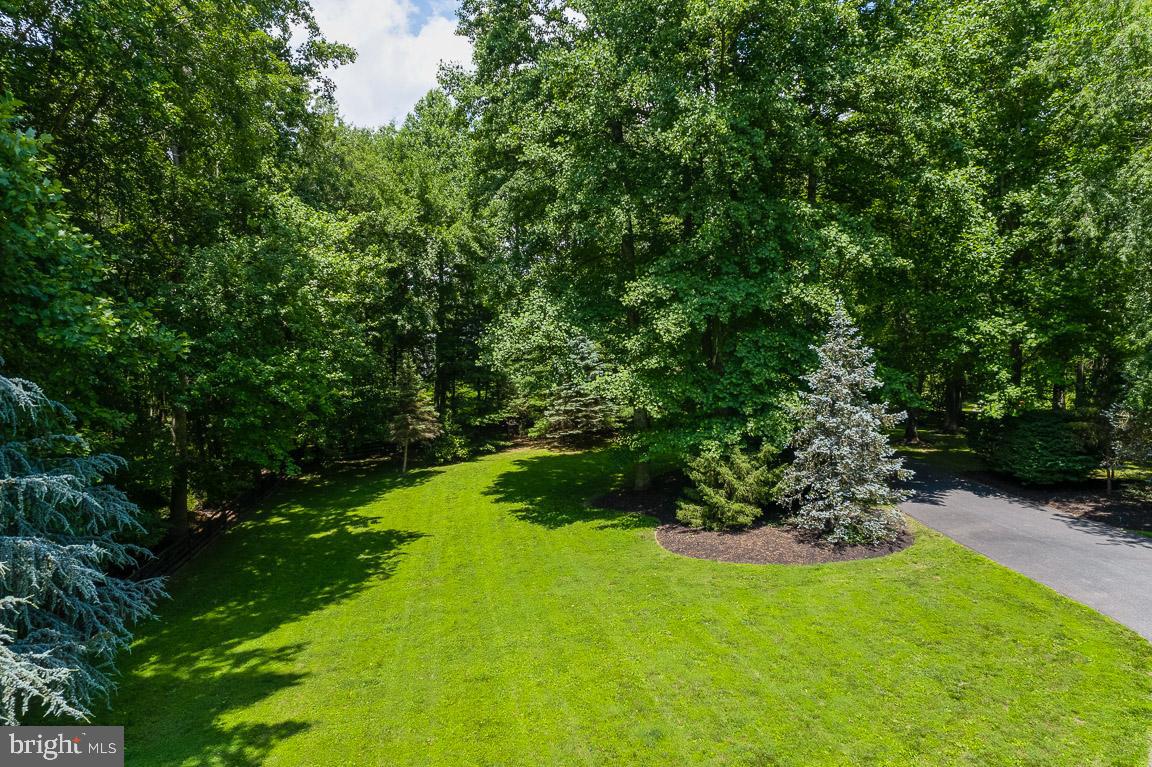 LAKE HILL ESTATES - Residential