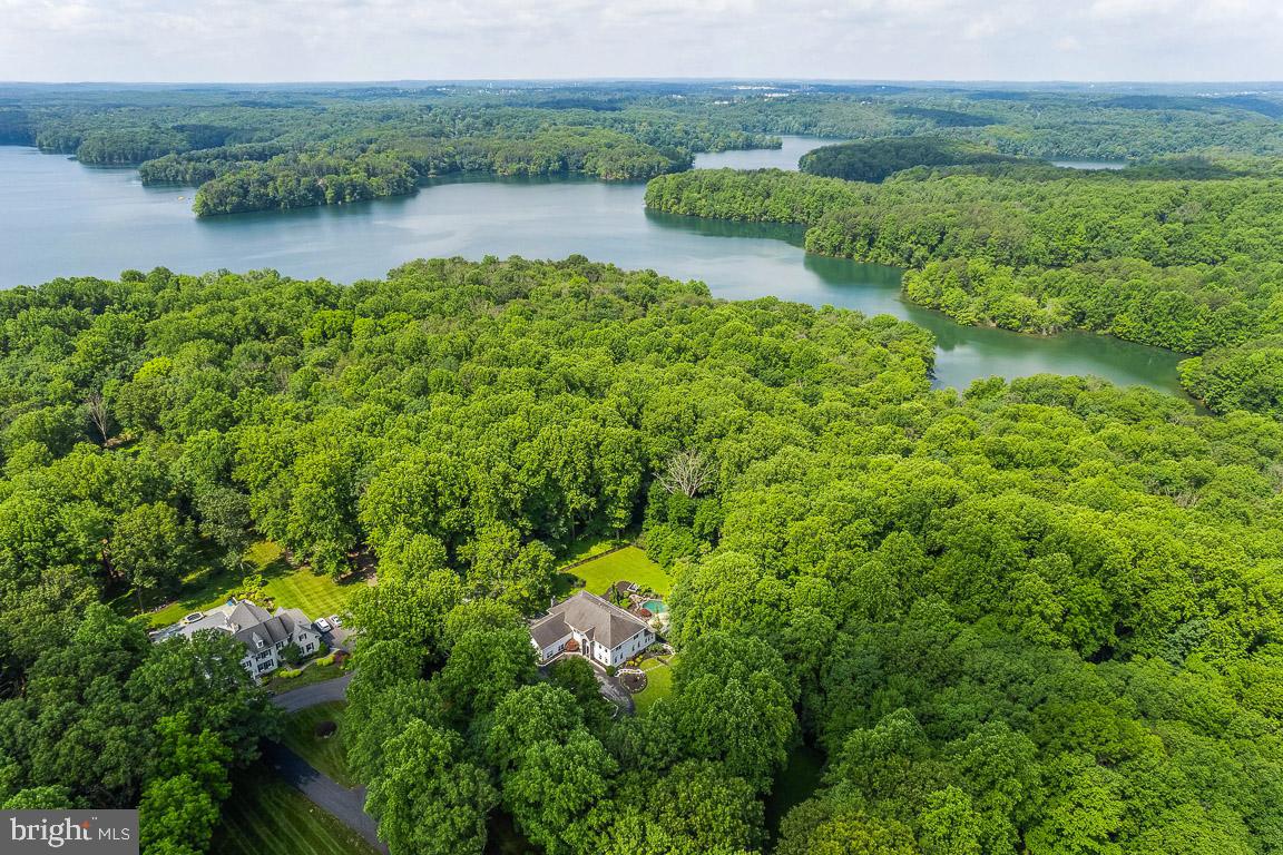 LAKE HILL ESTATES - Residential