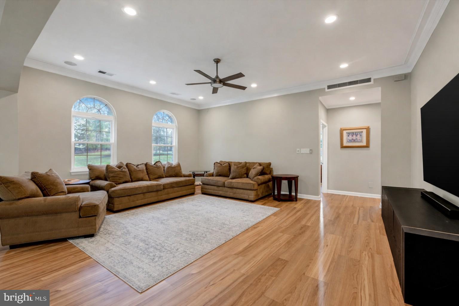 LAKE HILL ESTATES - Residential