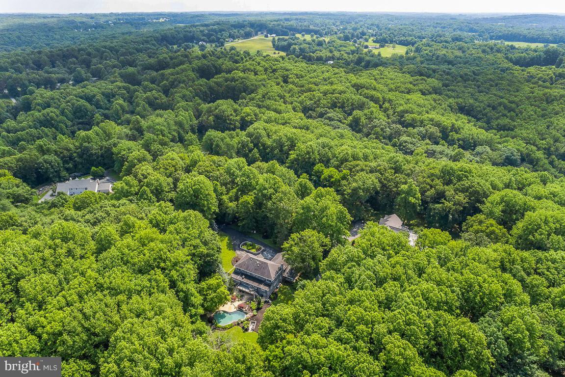 LAKE HILL ESTATES - Residential