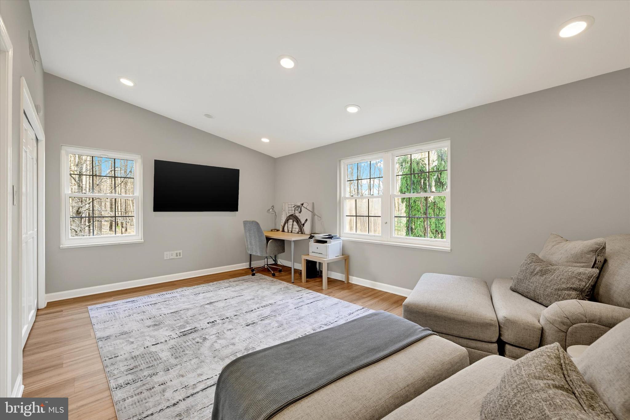 LAKE HILL ESTATES - Residential