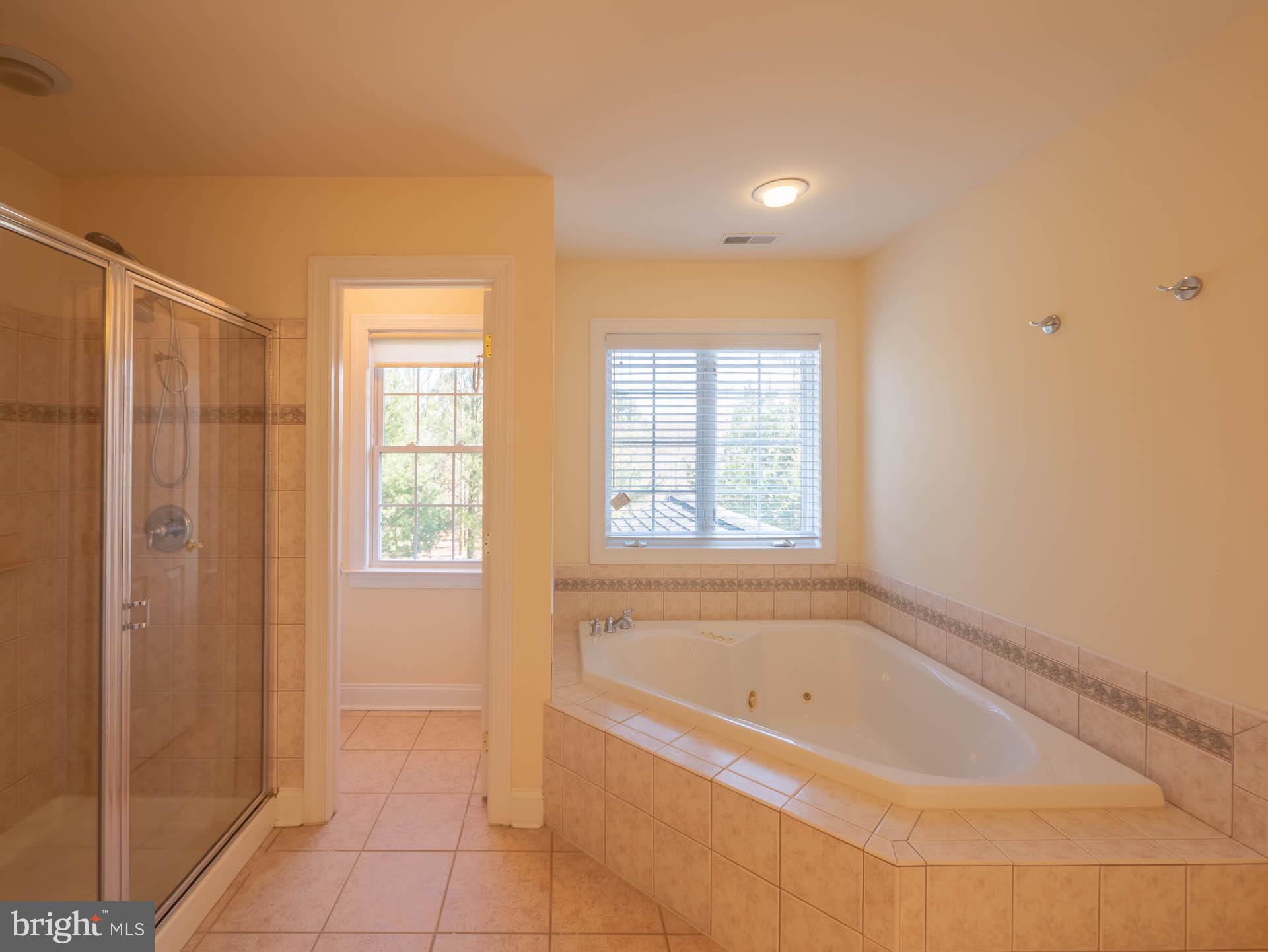 NORTH BROOK - Residential