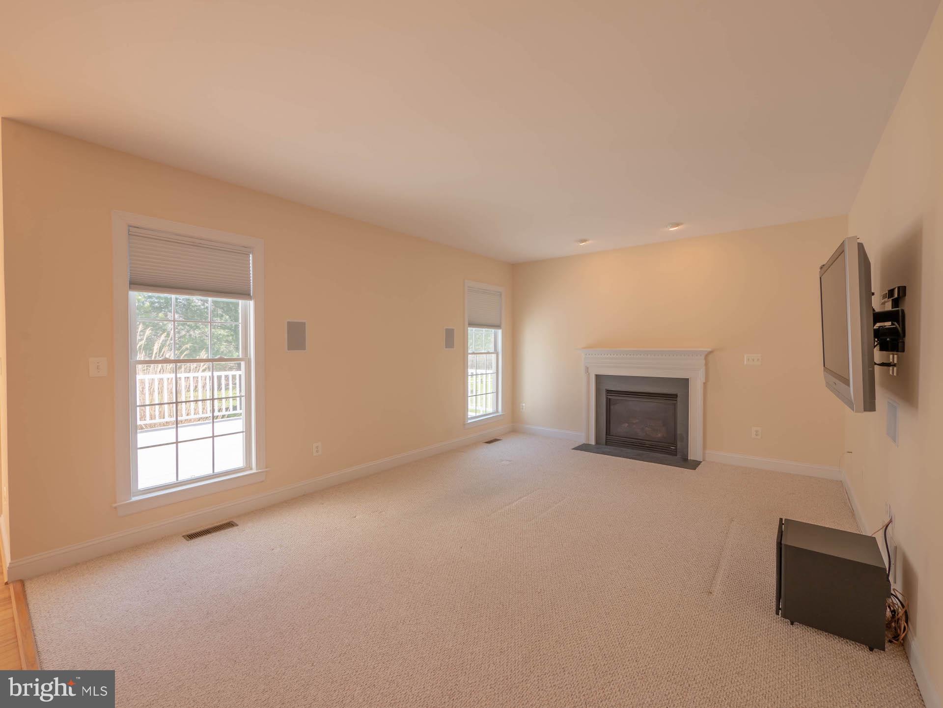 NORTH BROOK - Residential