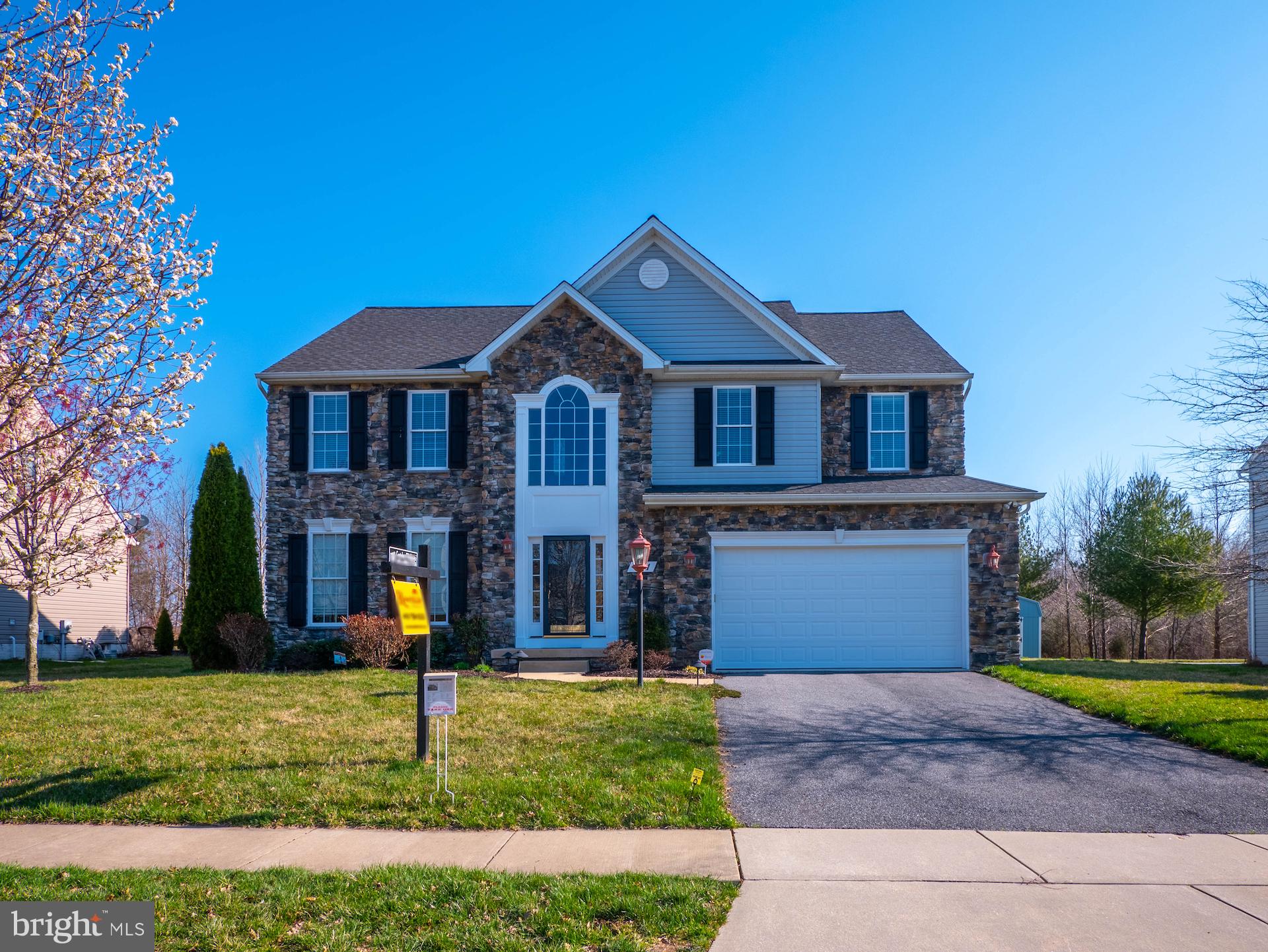 NORTH BROOK - Residential