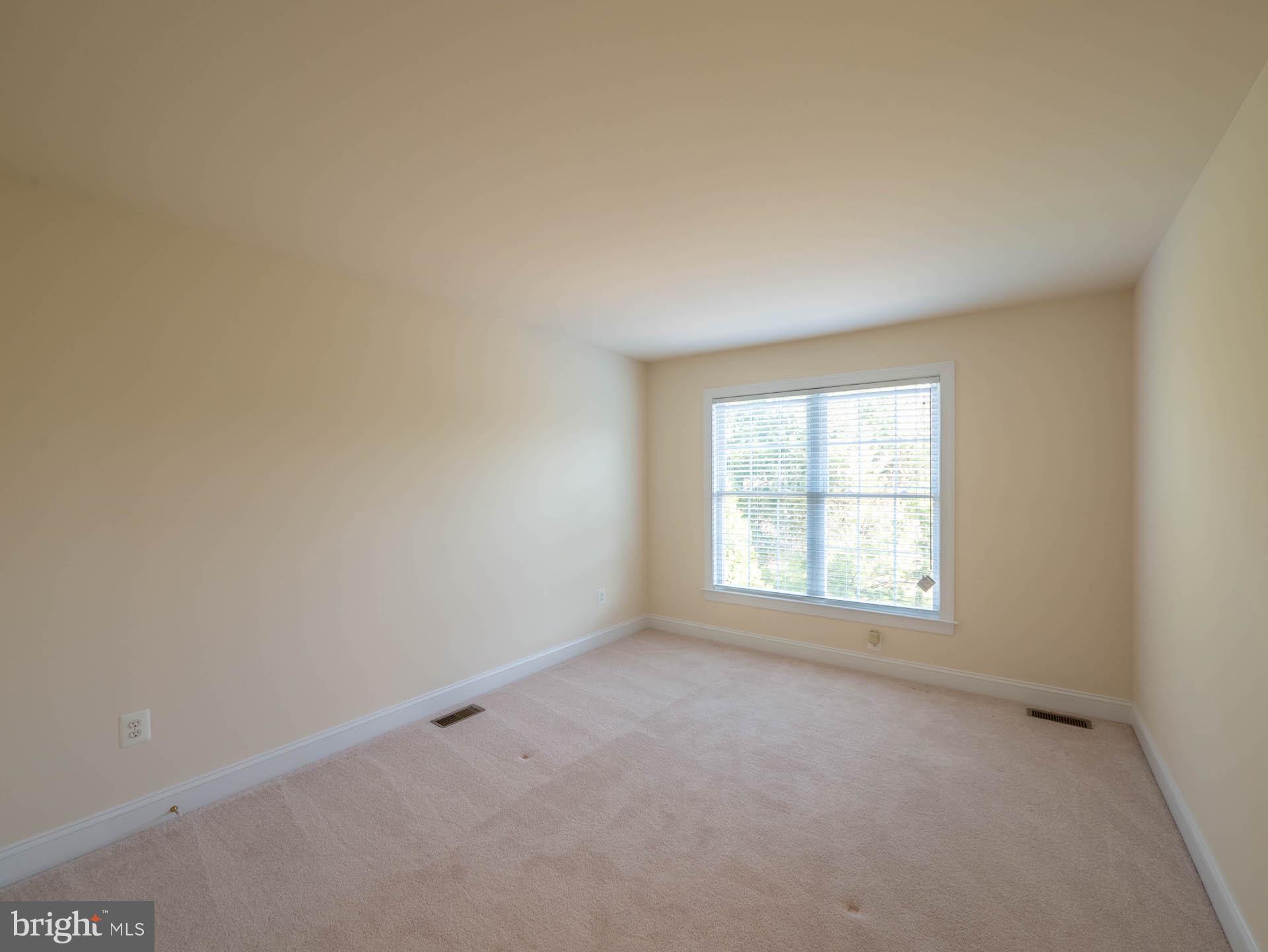 NORTH BROOK - Residential