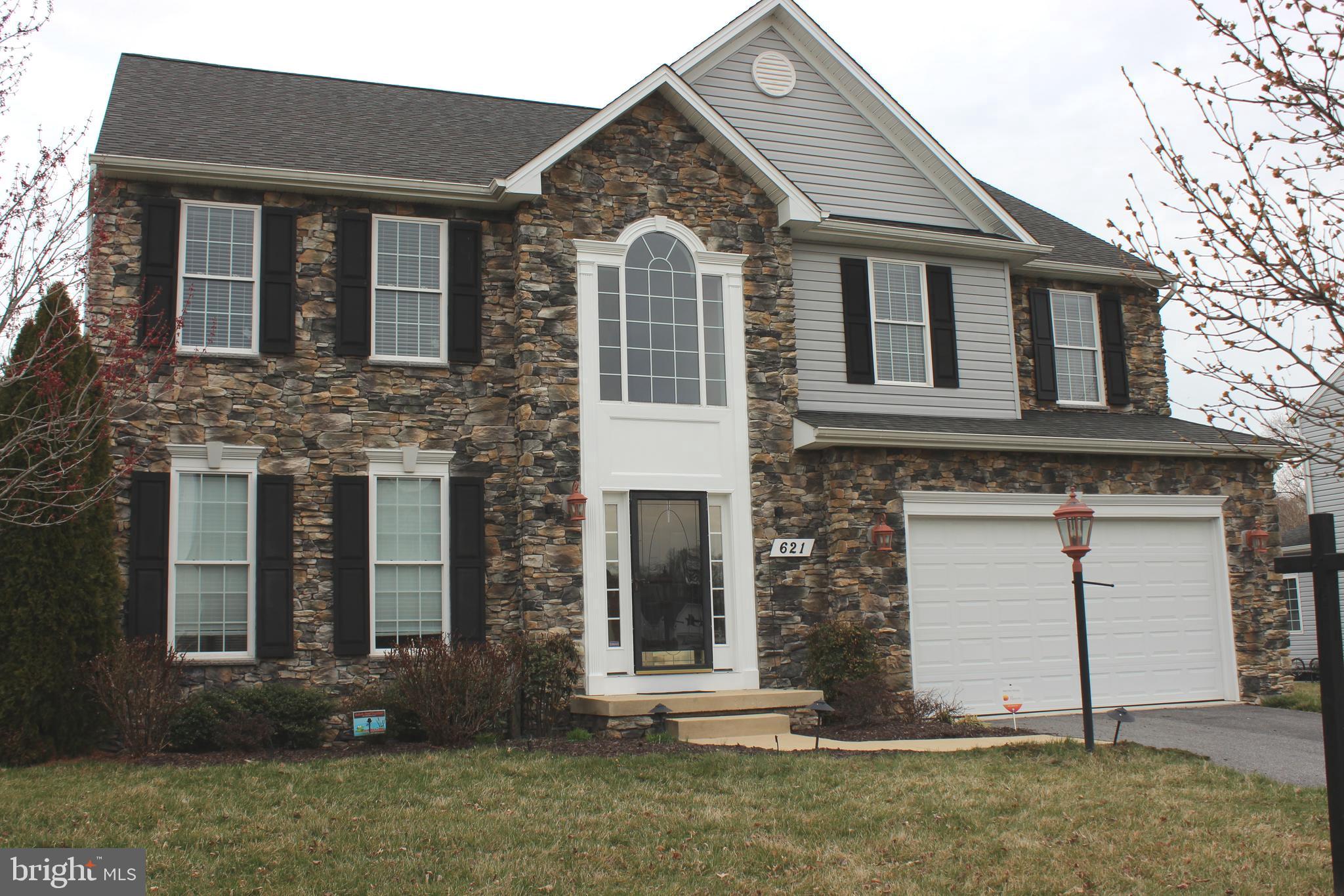 NORTH BROOK - Residential