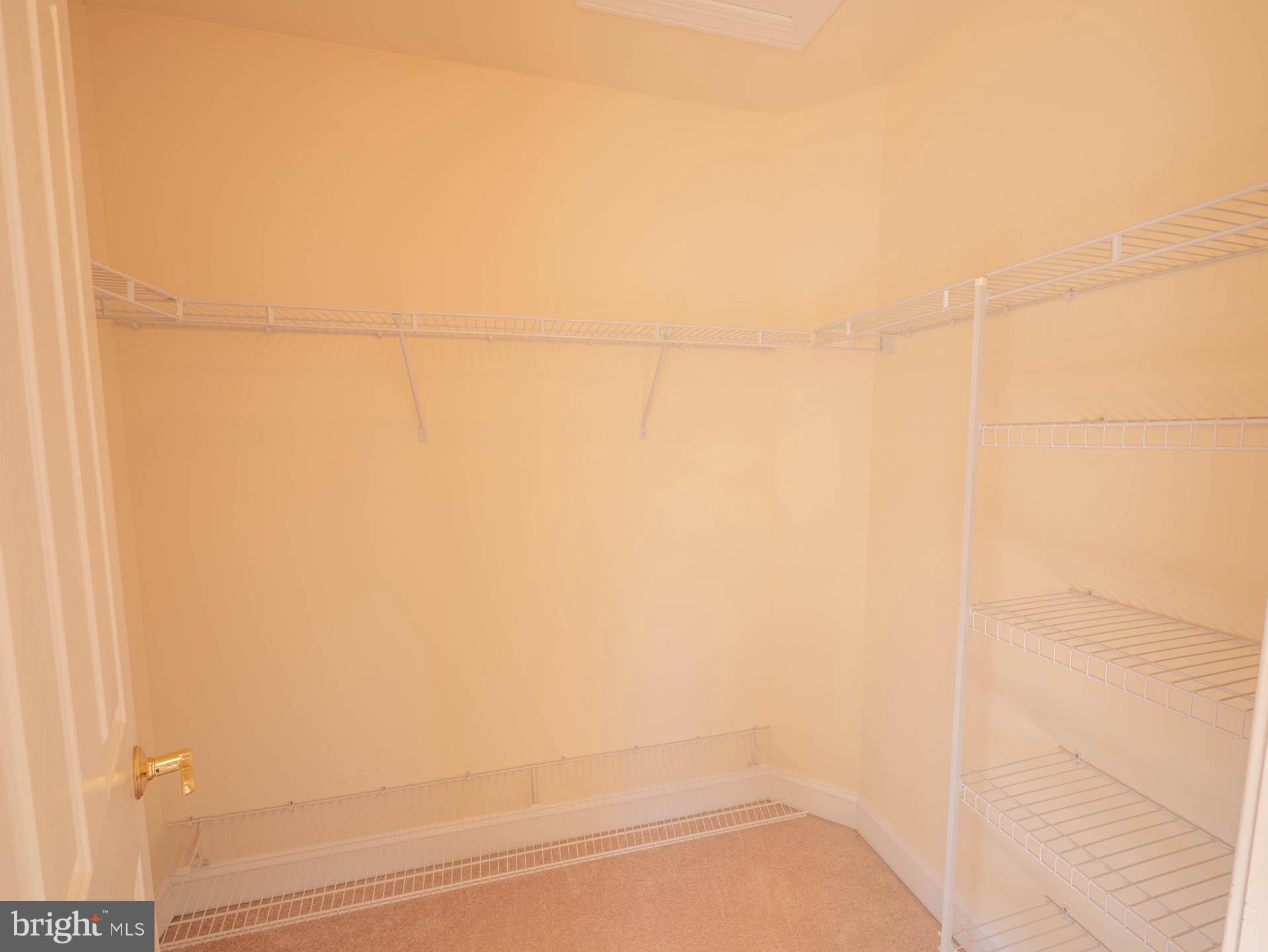 NORTH BROOK - Residential