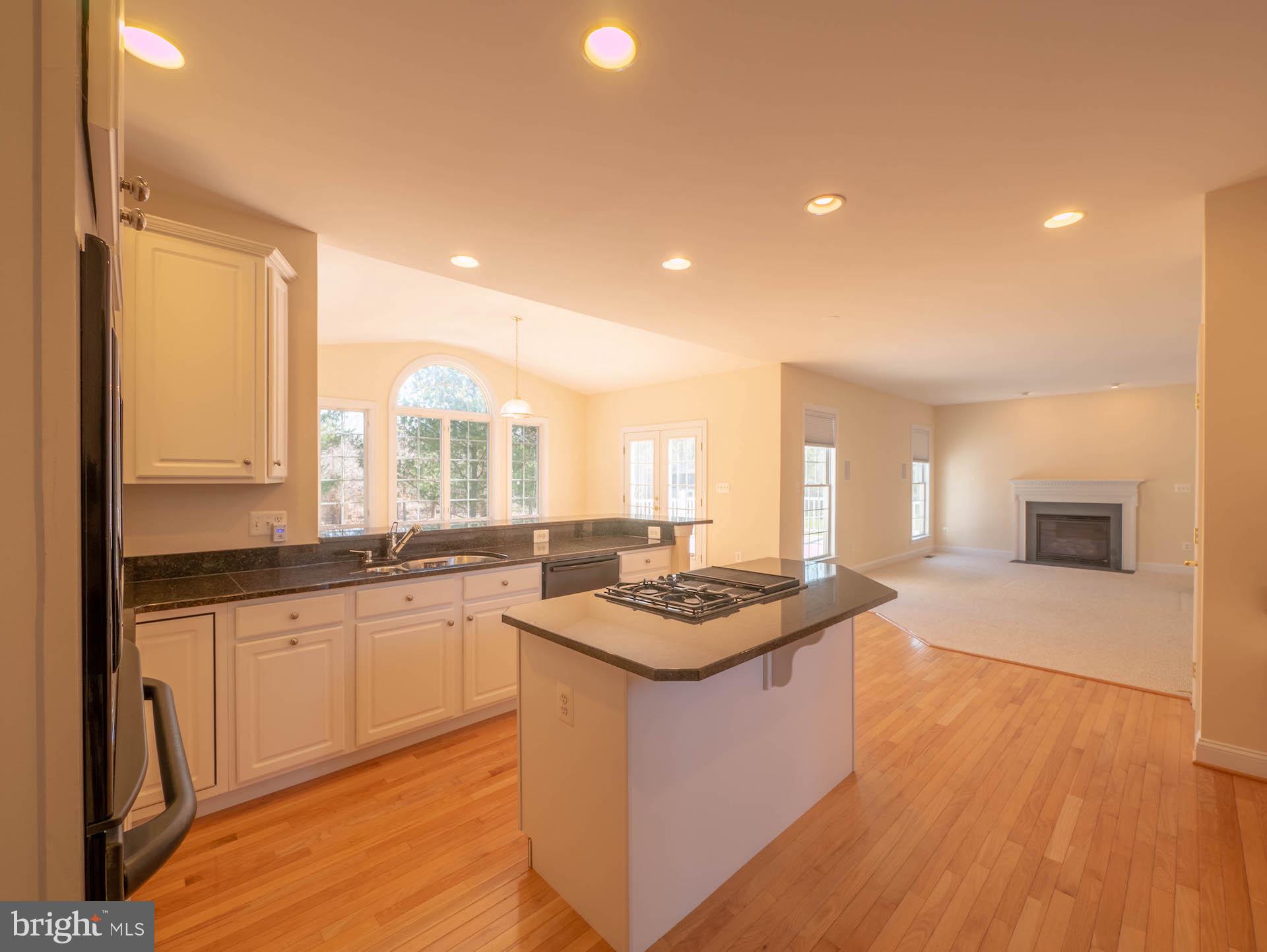 NORTH BROOK - Residential