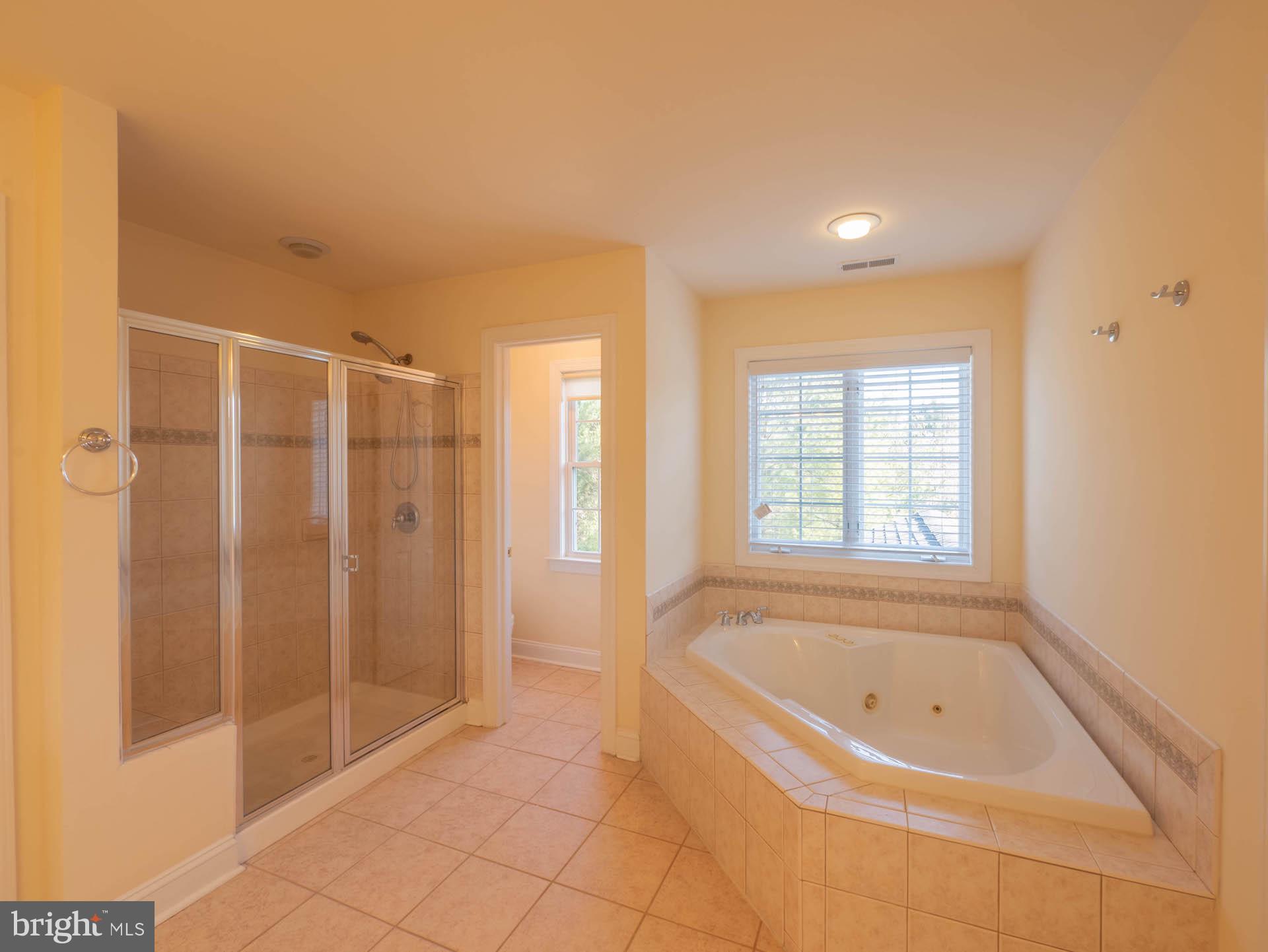 NORTH BROOK - Residential