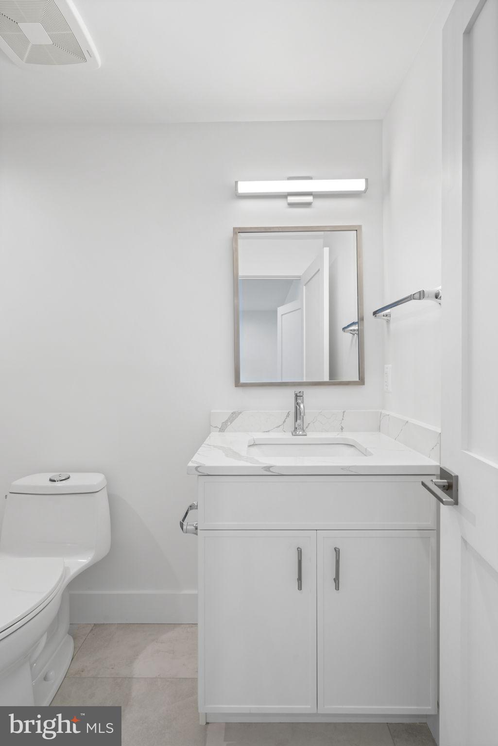 HOLMES RUN HEIGHTS - Residential