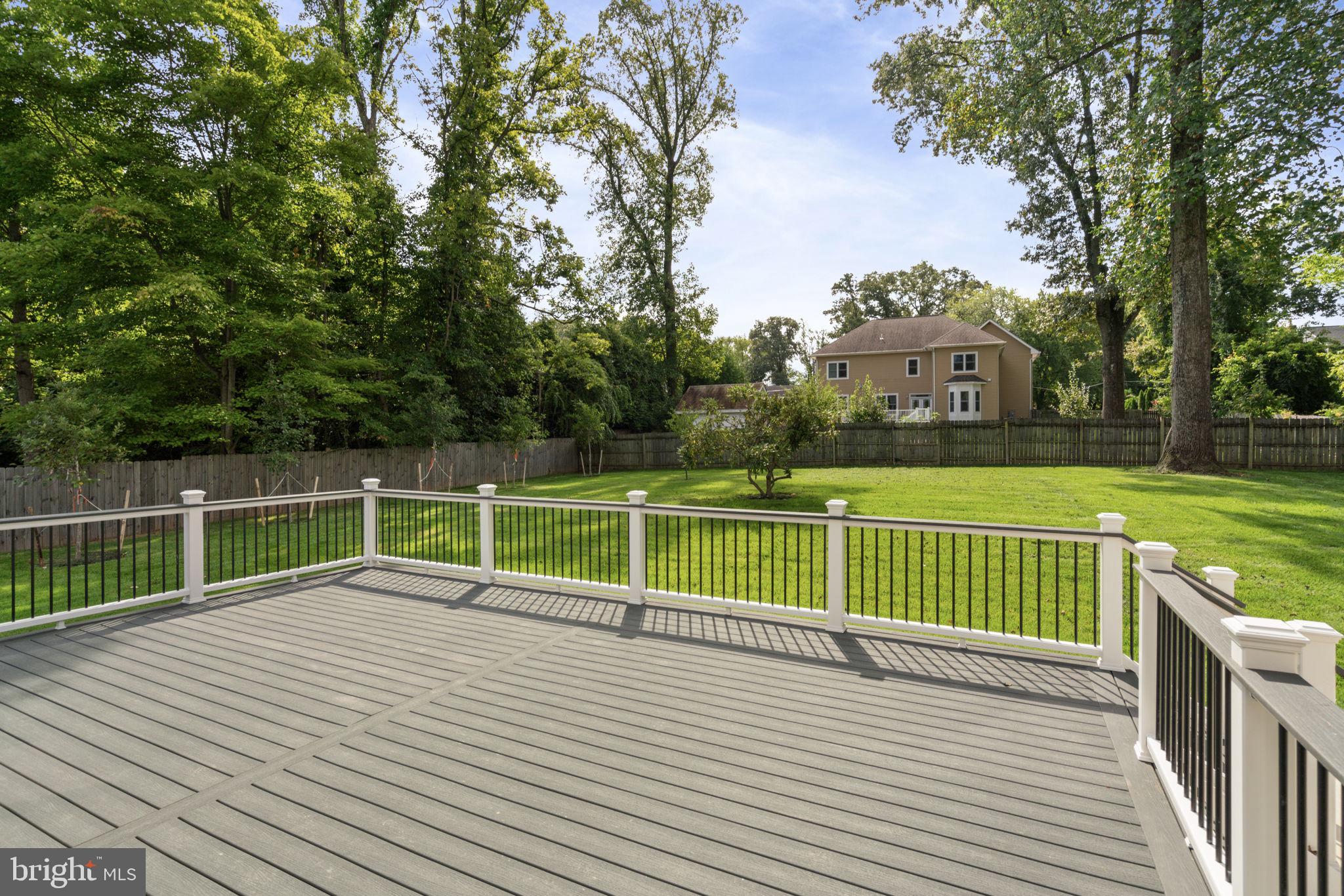 HOLMES RUN HEIGHTS - Residential