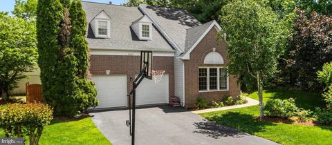 3725 FREEHILL LANE FAIRFAX VA 22033