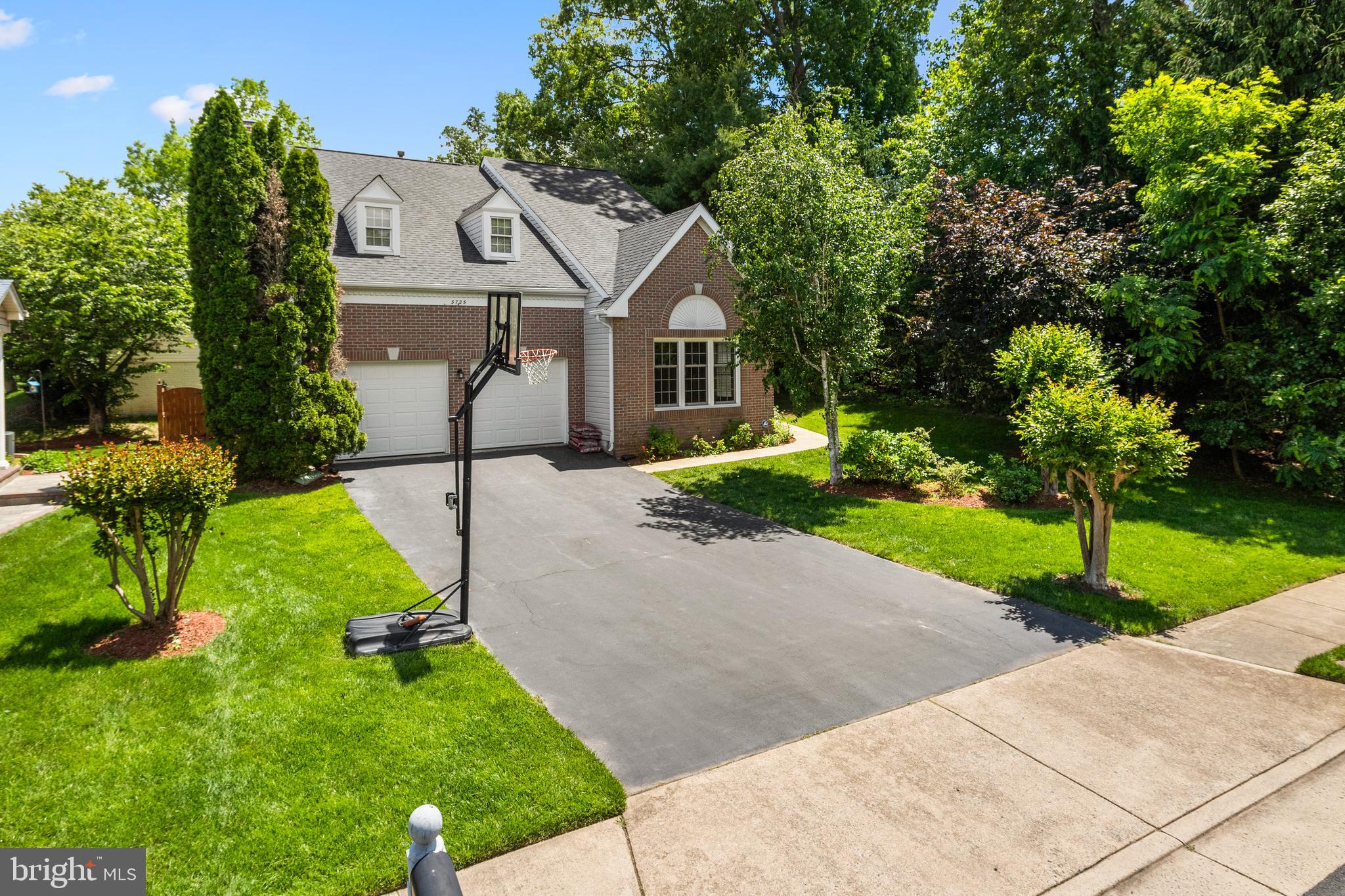 3725 FREEHILL LANE