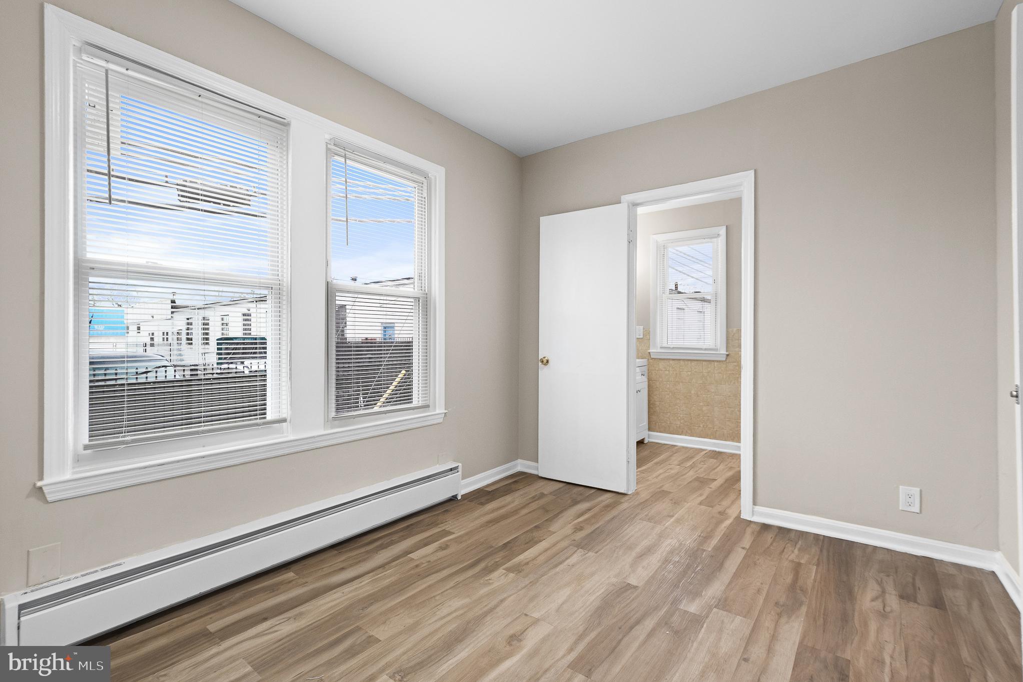 GARDENVILLE - Residential