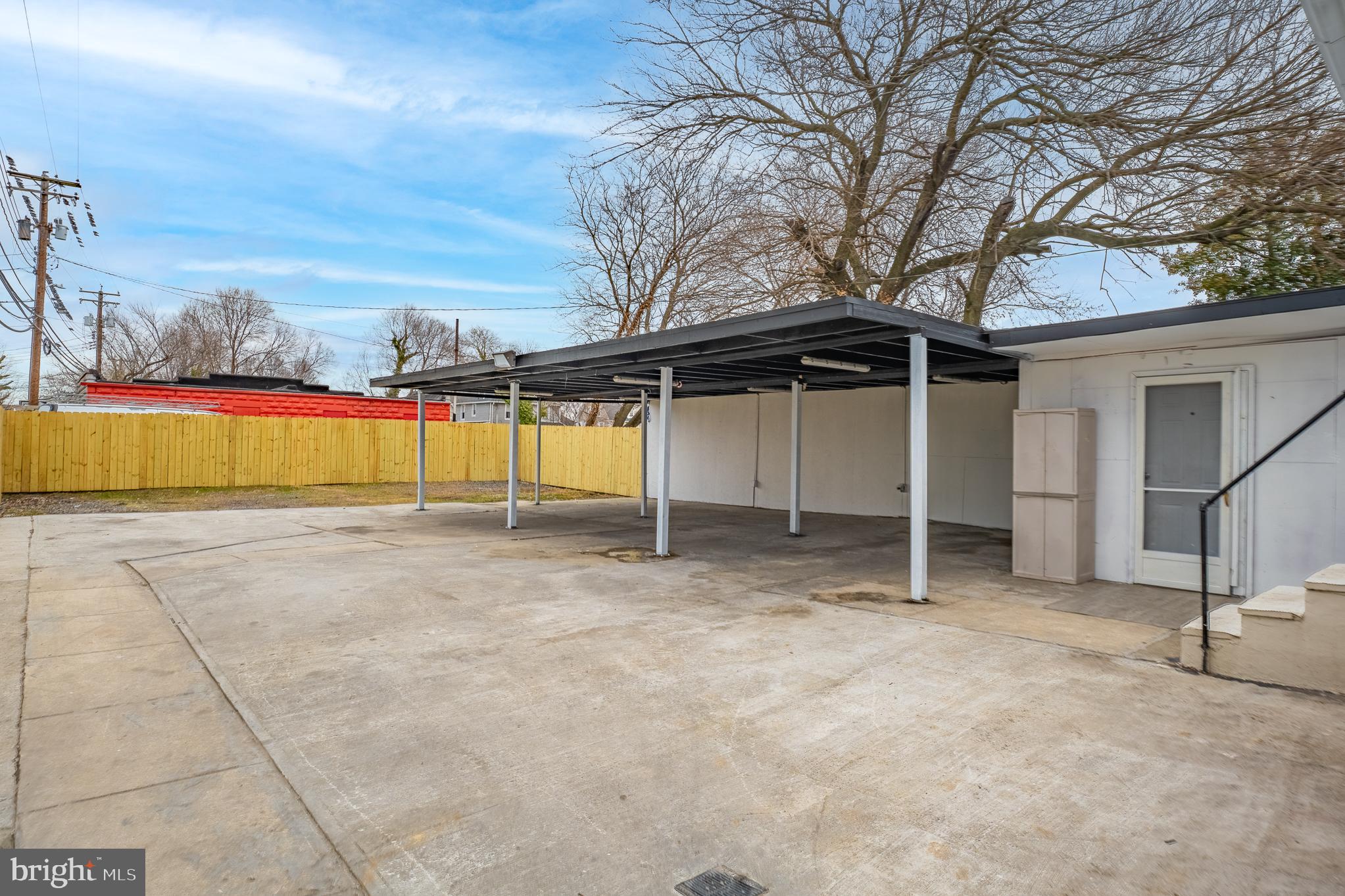 GARDENVILLE - Residential