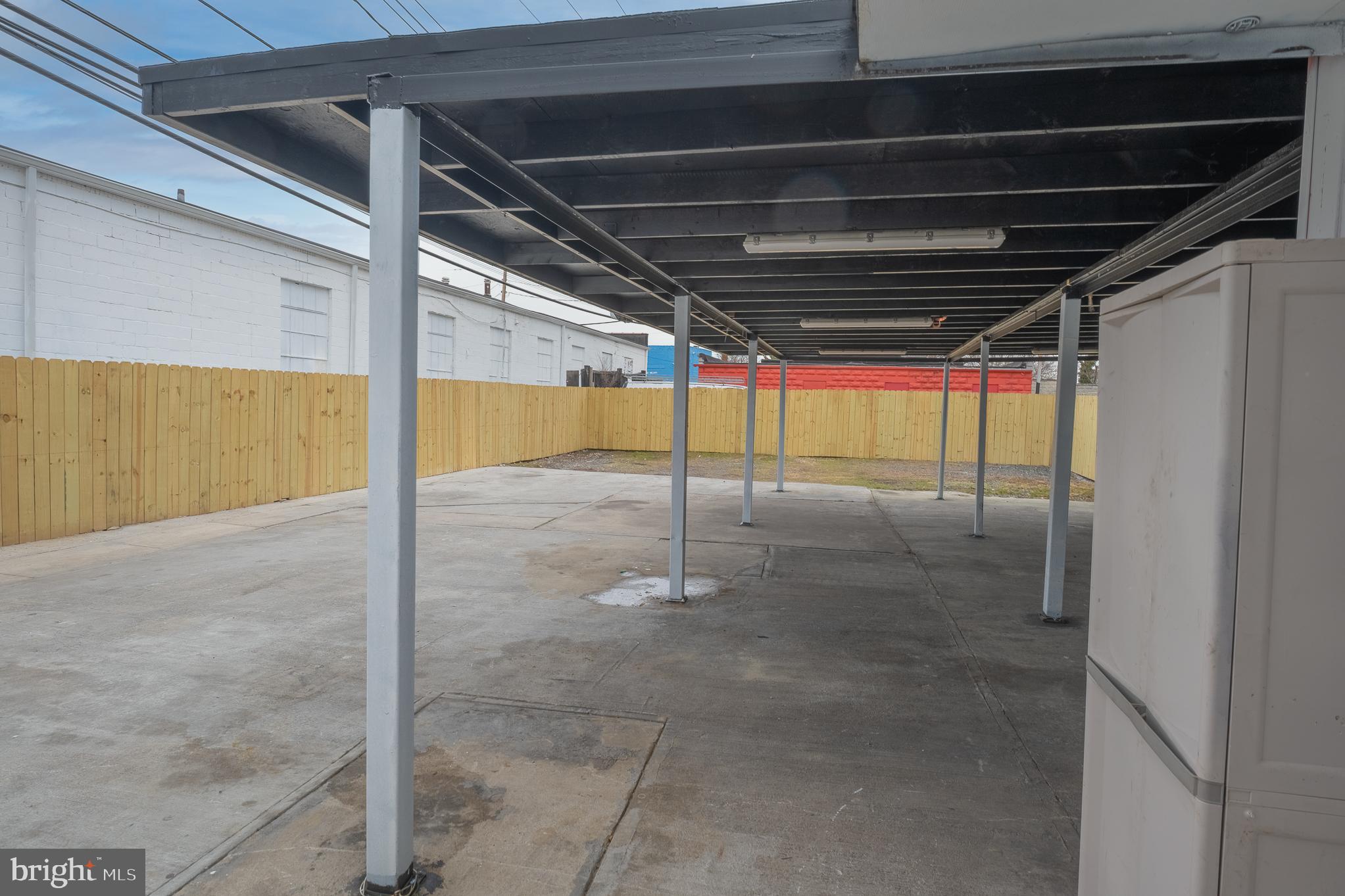 GARDENVILLE - Residential