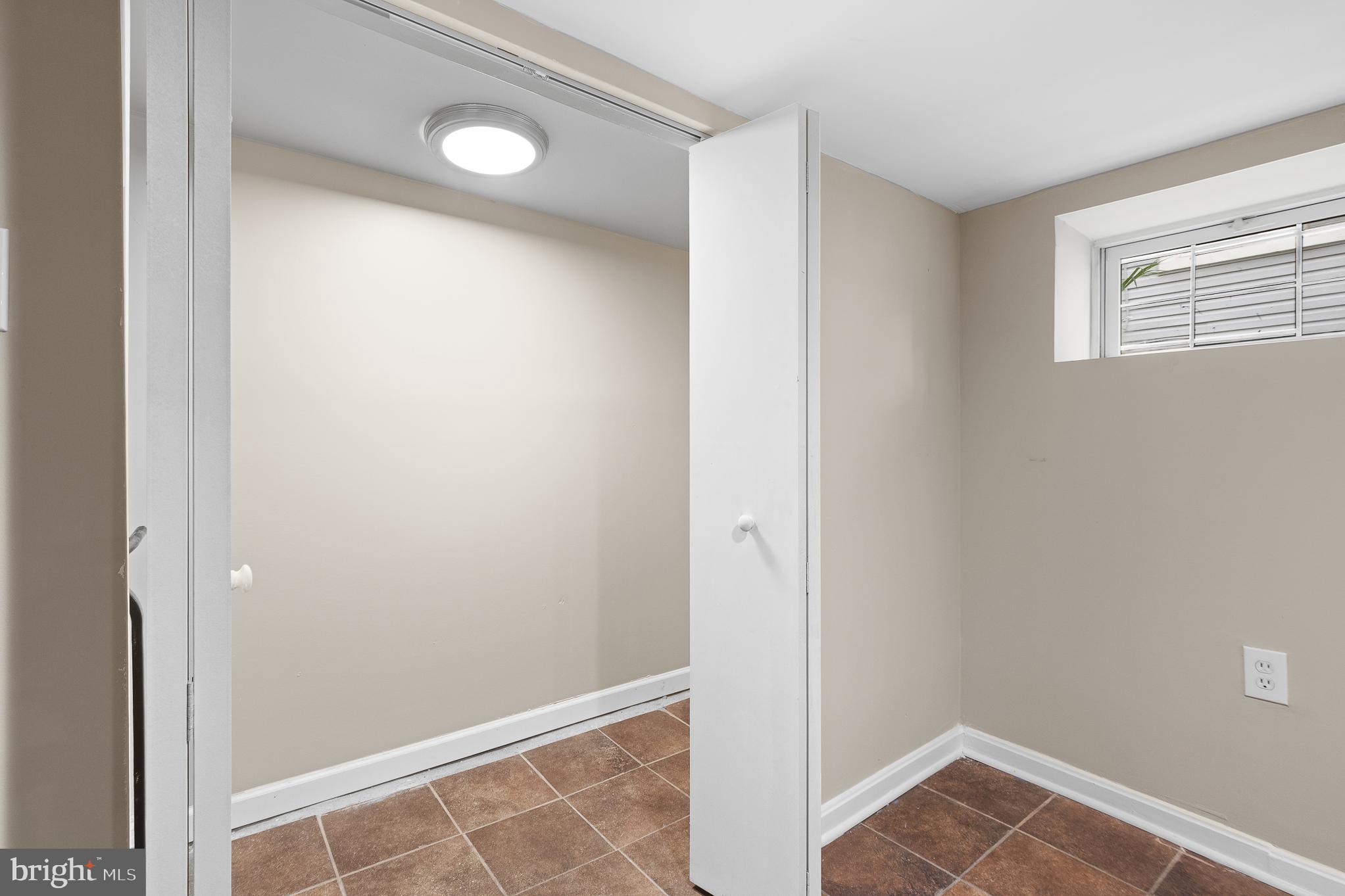 GARDENVILLE - Residential