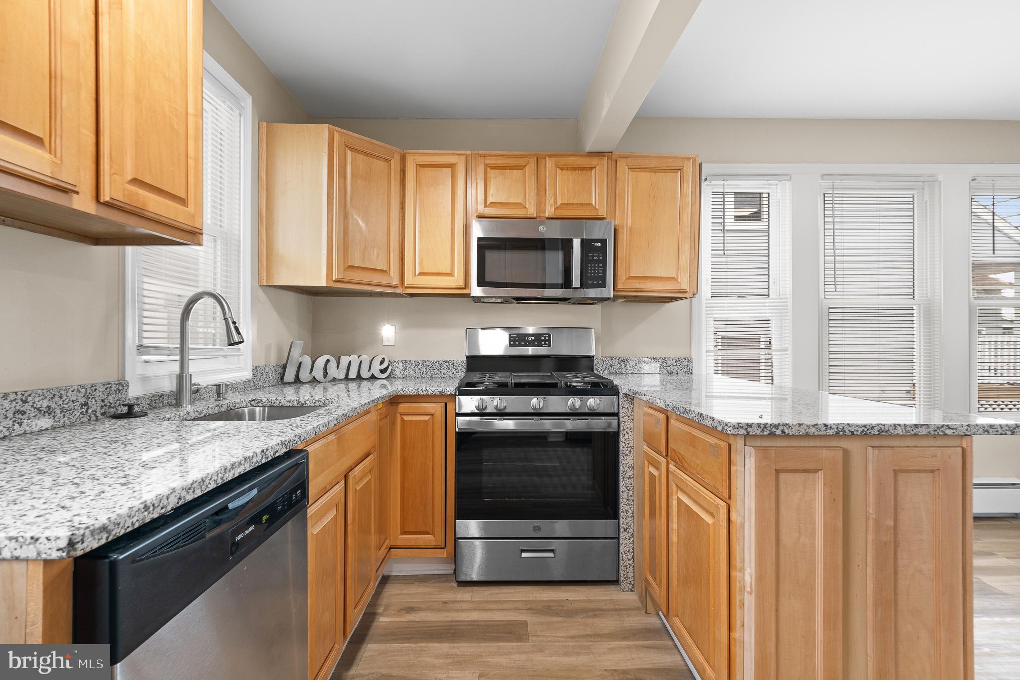 GARDENVILLE - Residential