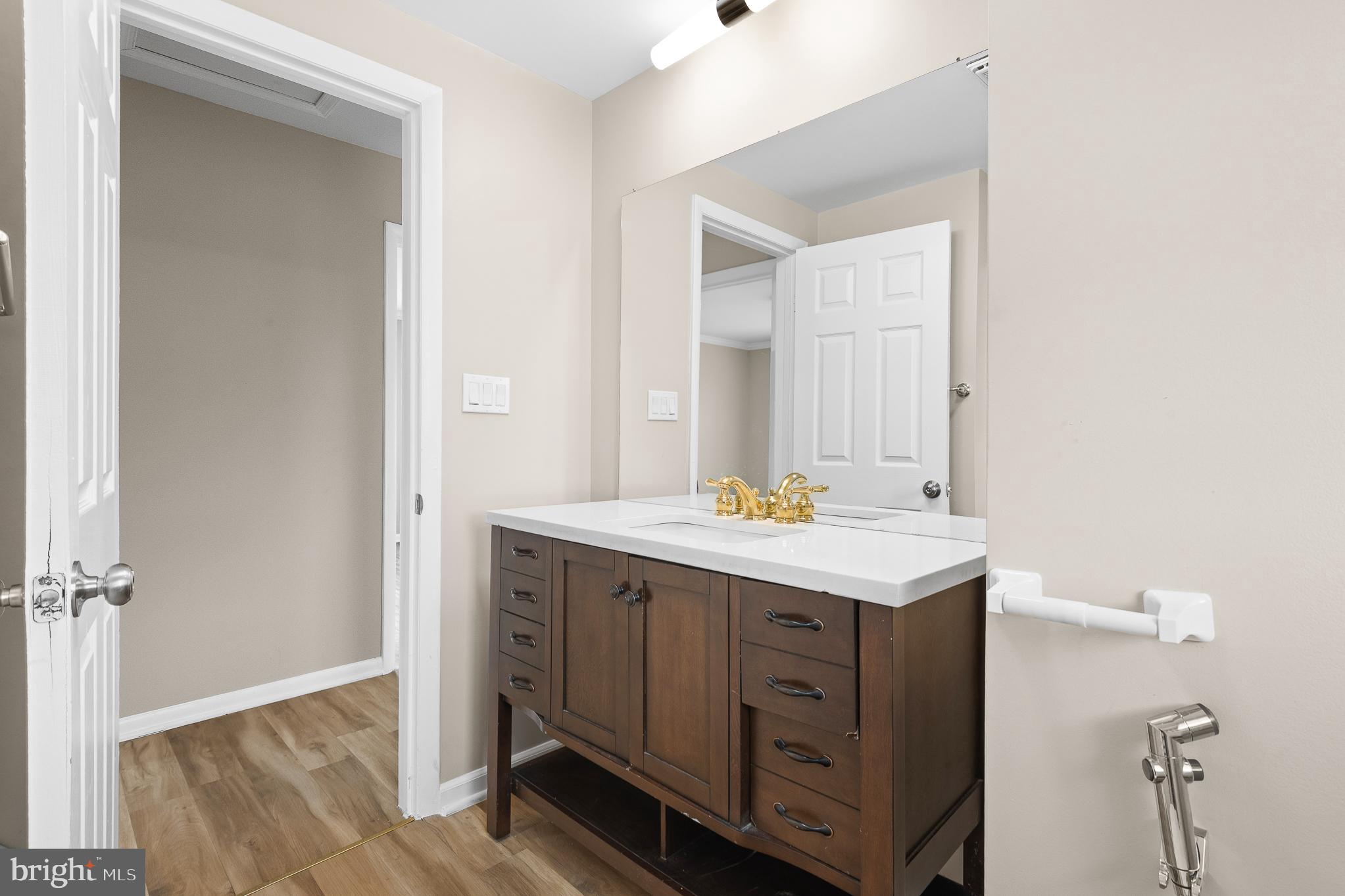 GARDENVILLE - Residential