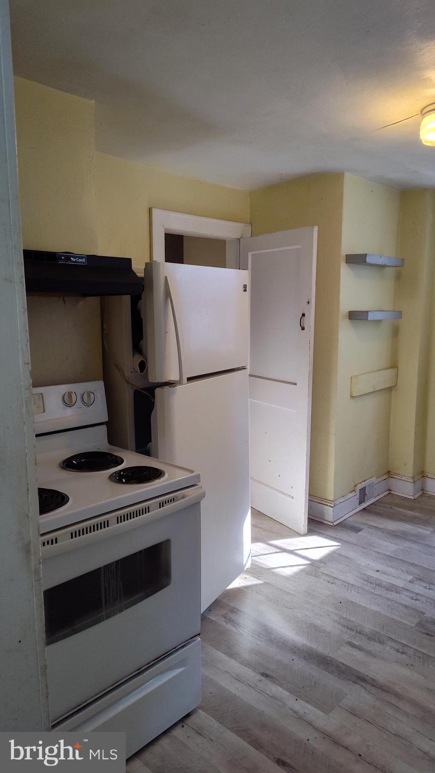 TOWN OF ROMNEY - Residential