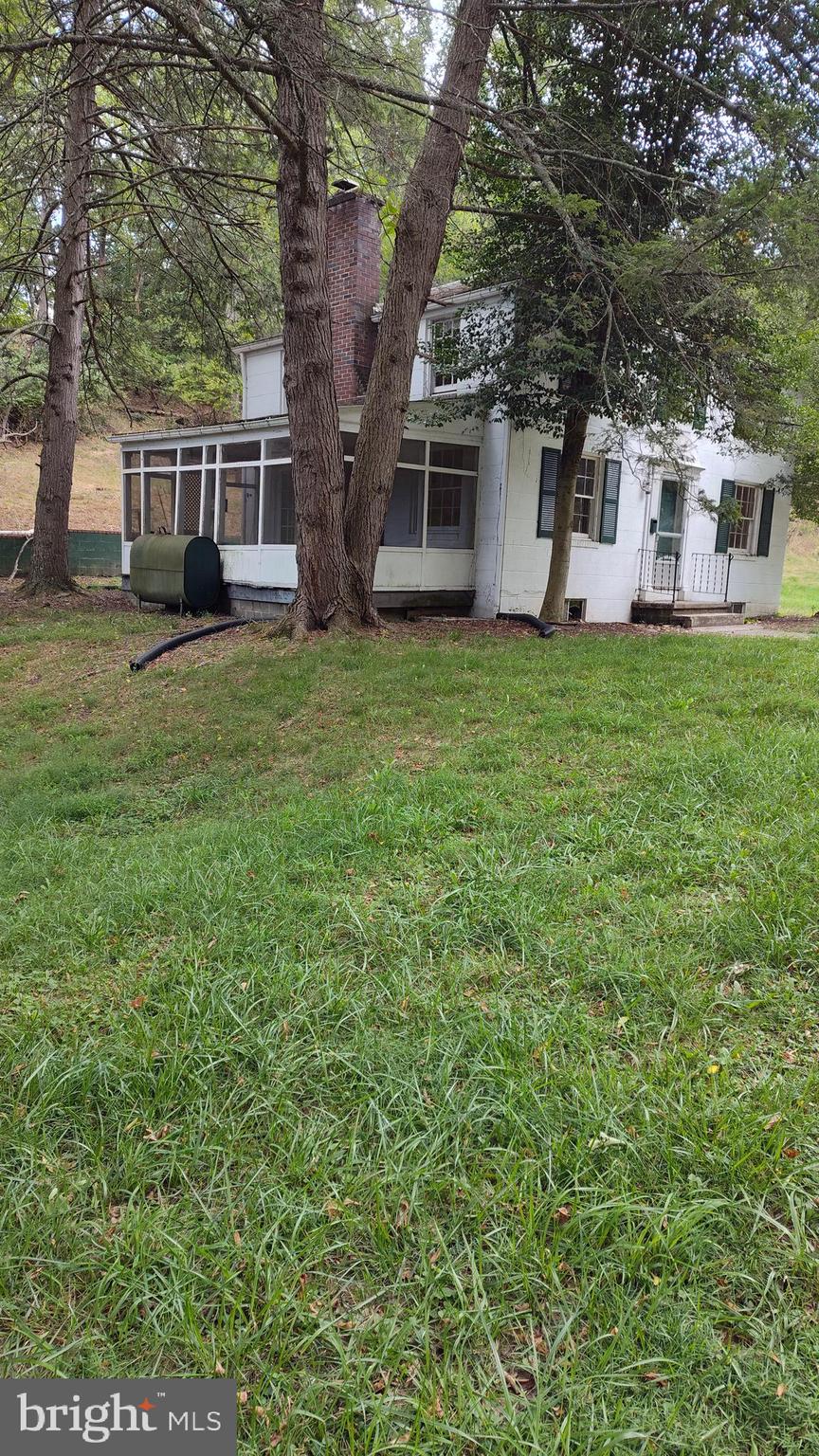 TOWN OF ROMNEY - Residential