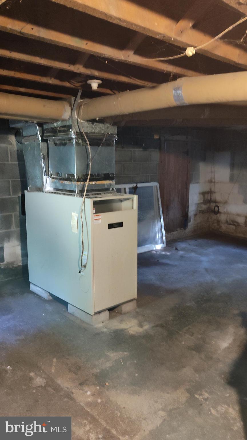 TOWN OF ROMNEY - Residential