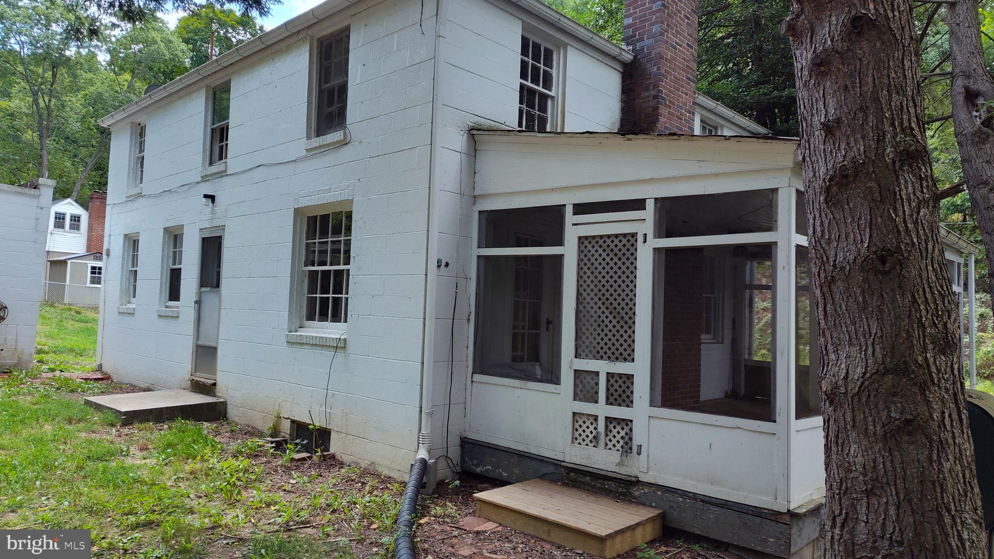 TOWN OF ROMNEY - Residential