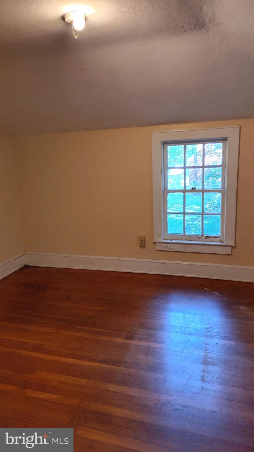 TOWN OF ROMNEY - Residential