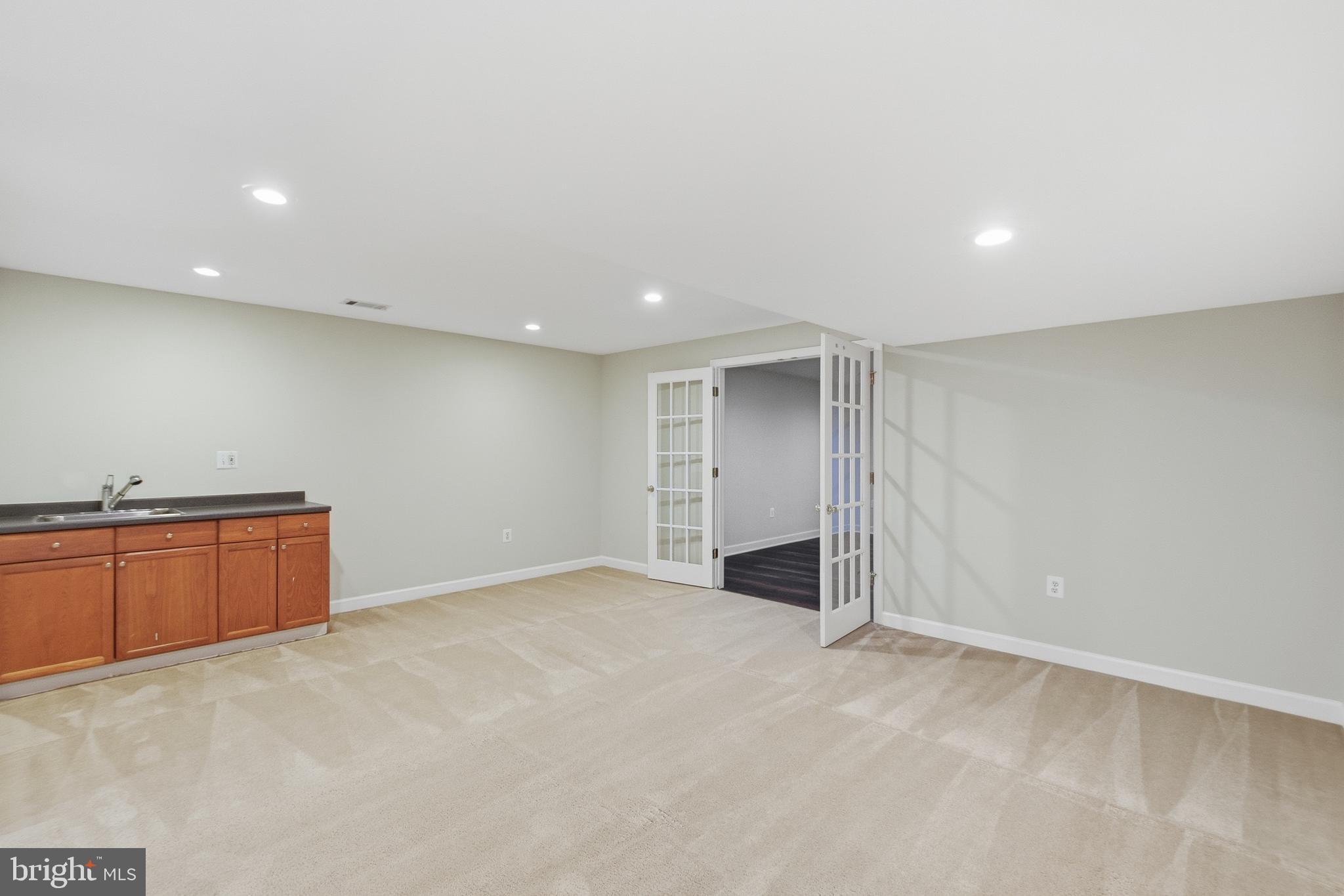 WOLFTRAP ESTATES - Residential