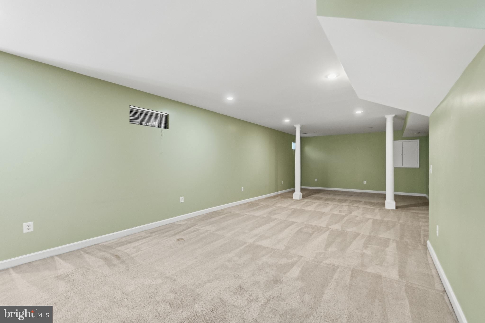 WOLFTRAP ESTATES - Residential